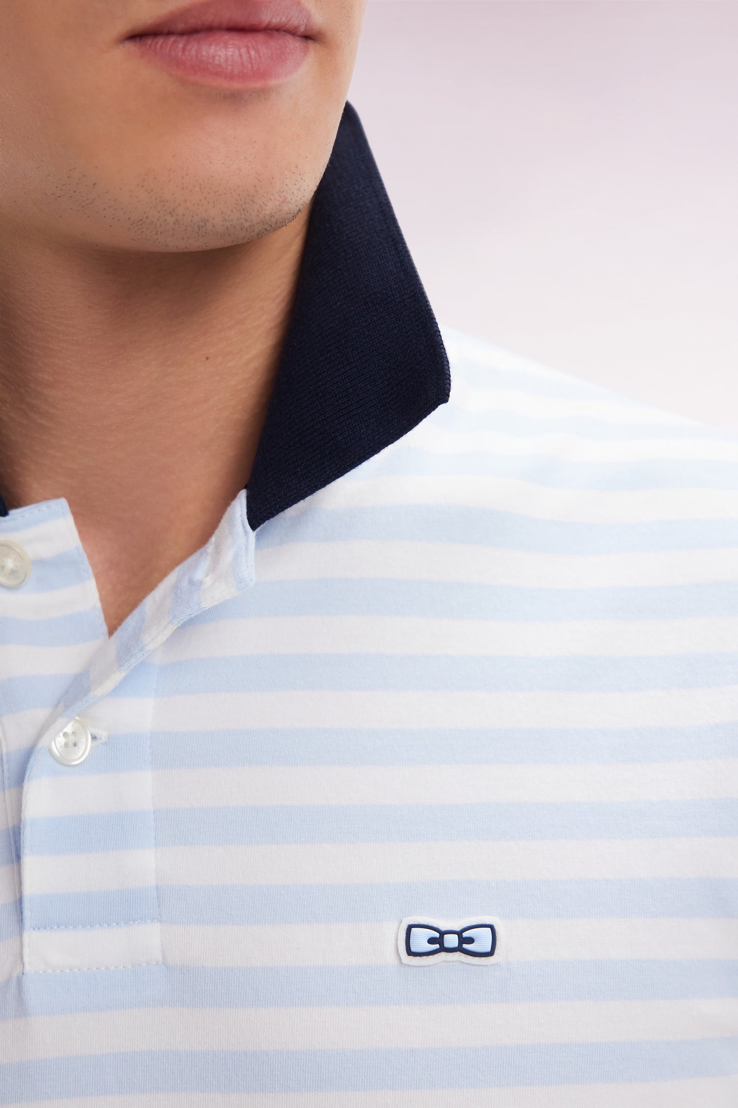 Slim-fit short-sleeved sailor polo shirt in sky blue striped stretch cotton