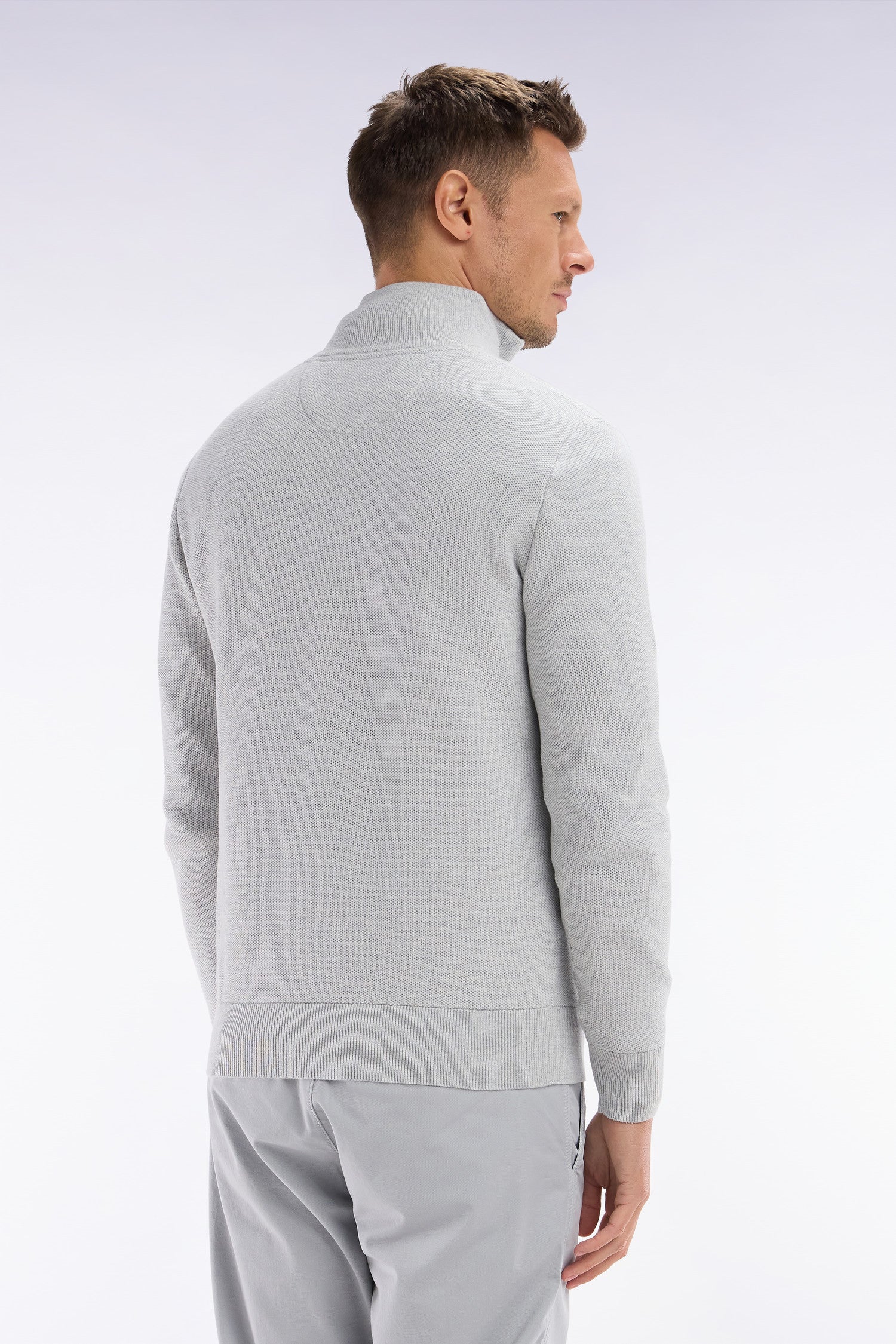 Pull col camionneur en coton nid d'abeille gris coupe droite