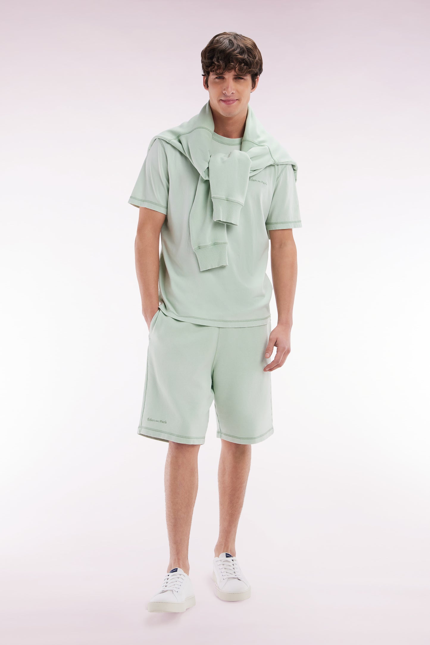 Relaxed-fit light green cotton fleece shorts