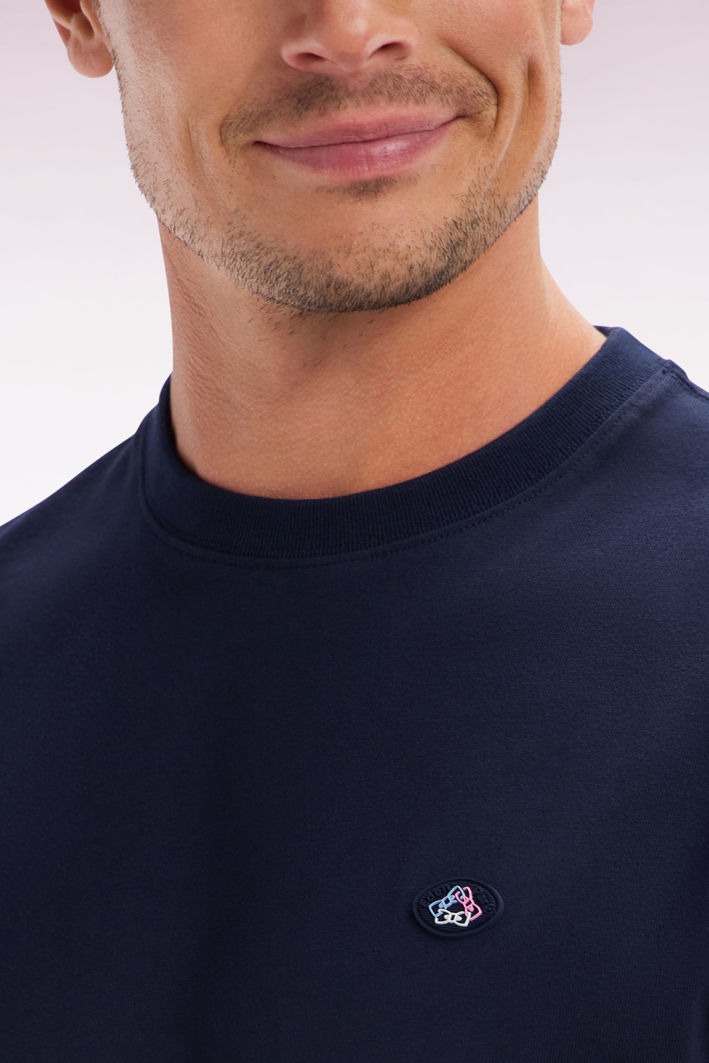 Straight-fit navy cotton embroidered colorblock t-shirt