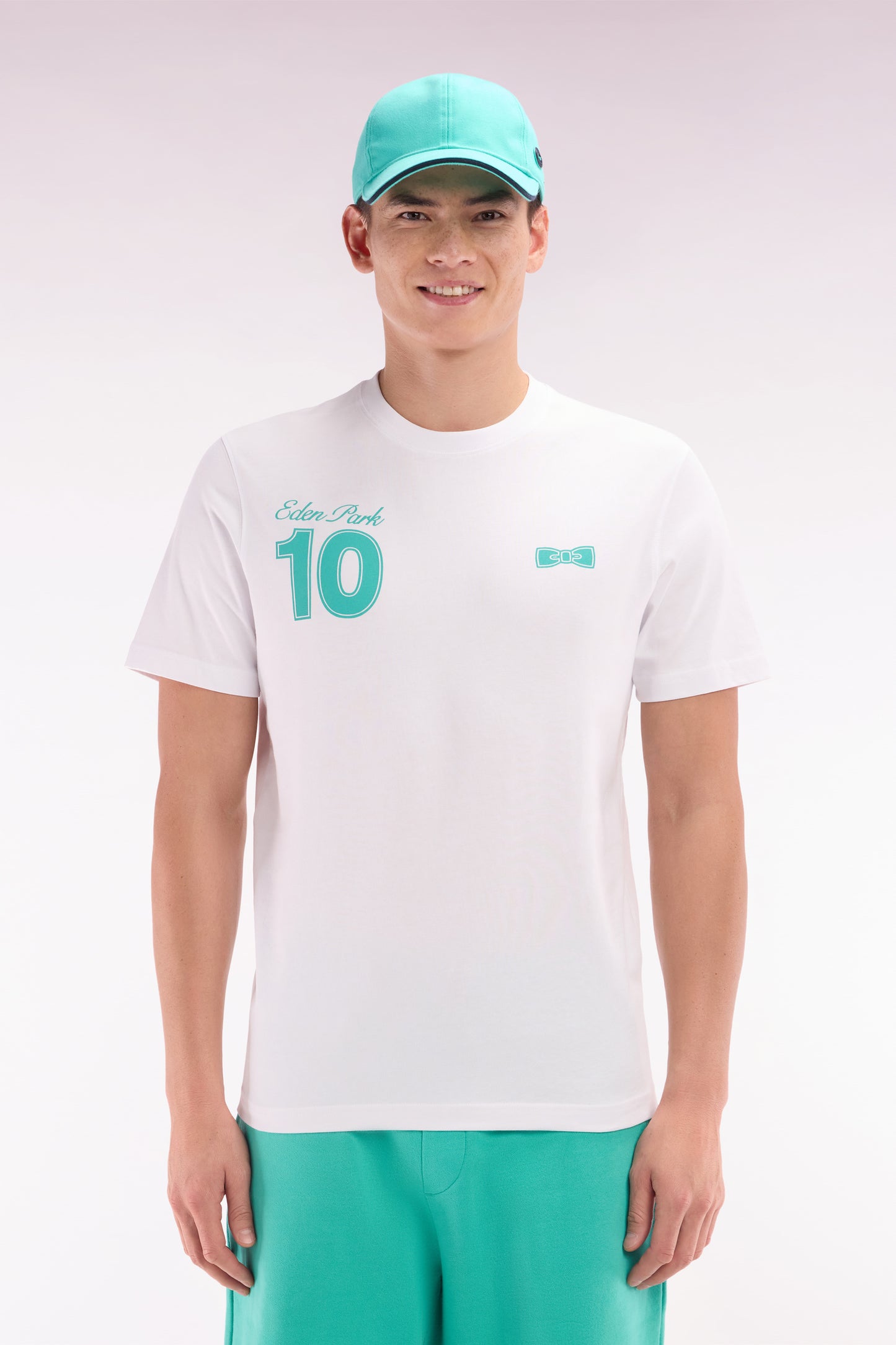 T-shirt 10 en coton blanc et vert coupe décontractée