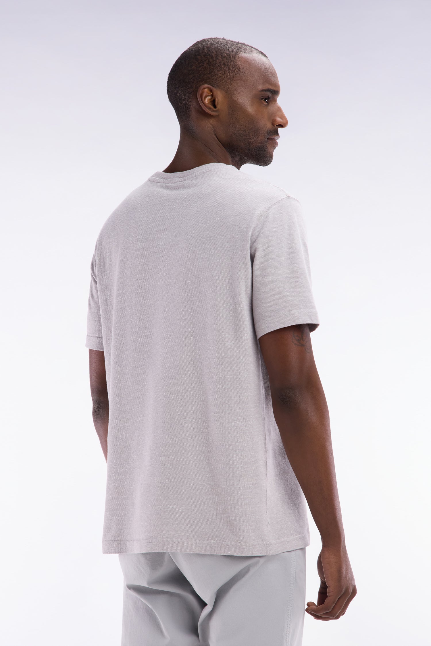 T-shirt en coton et lin gris coupe droite