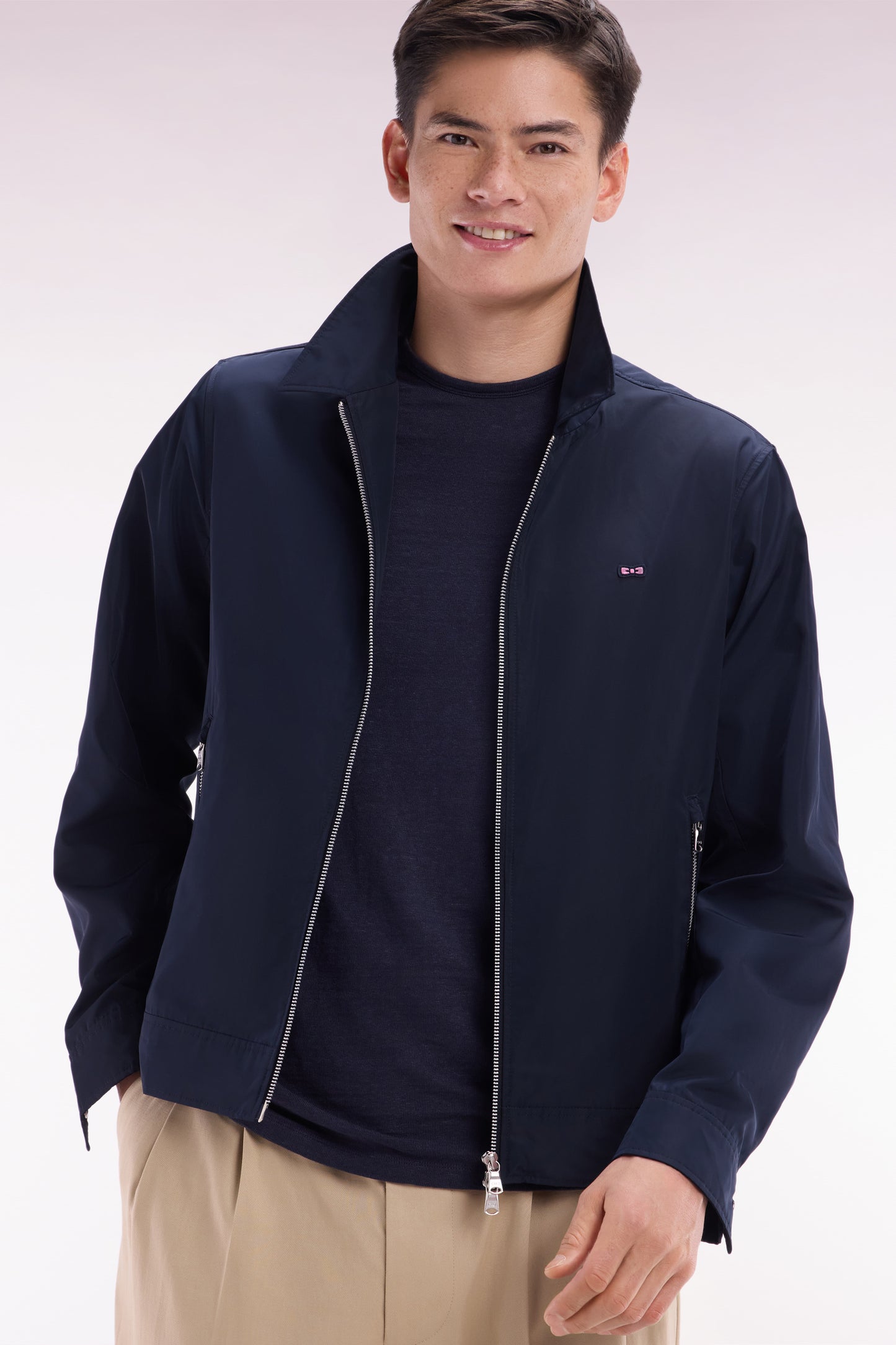 Navy zipped jacket