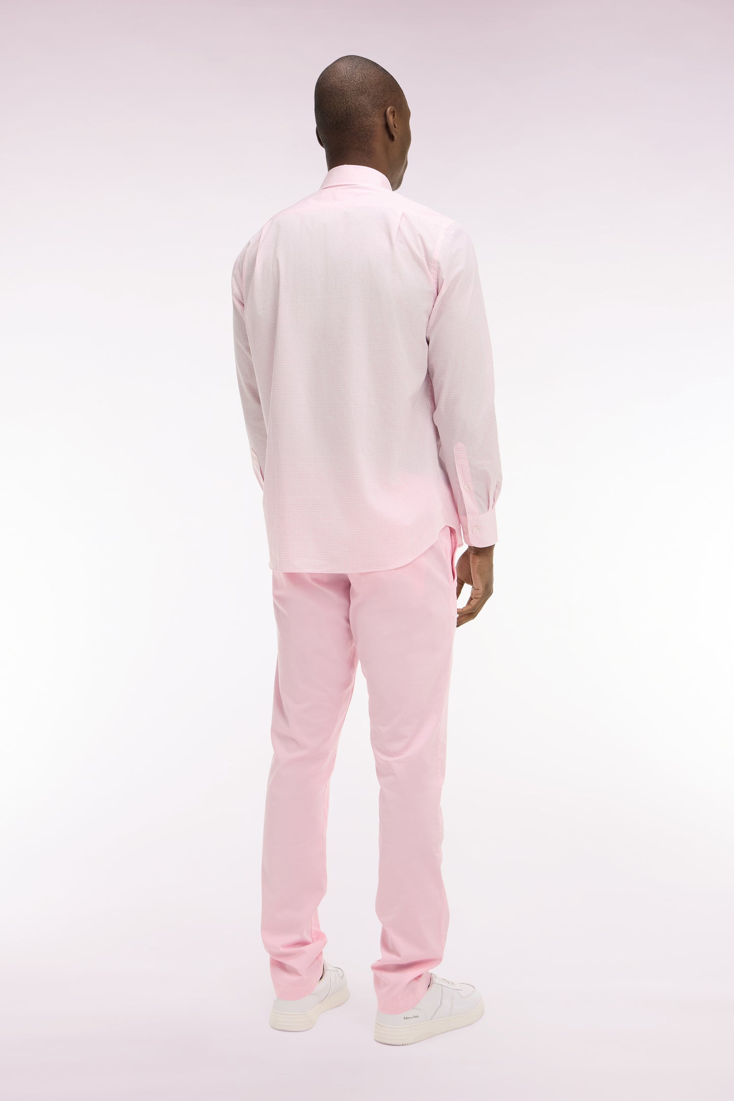 Pantalon chino en coton stretch rose coupe slim