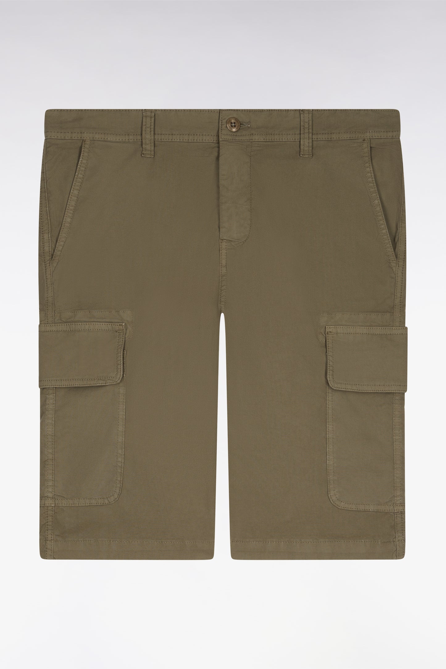 Chino Bermuda shorts in light gray stretch gabardine