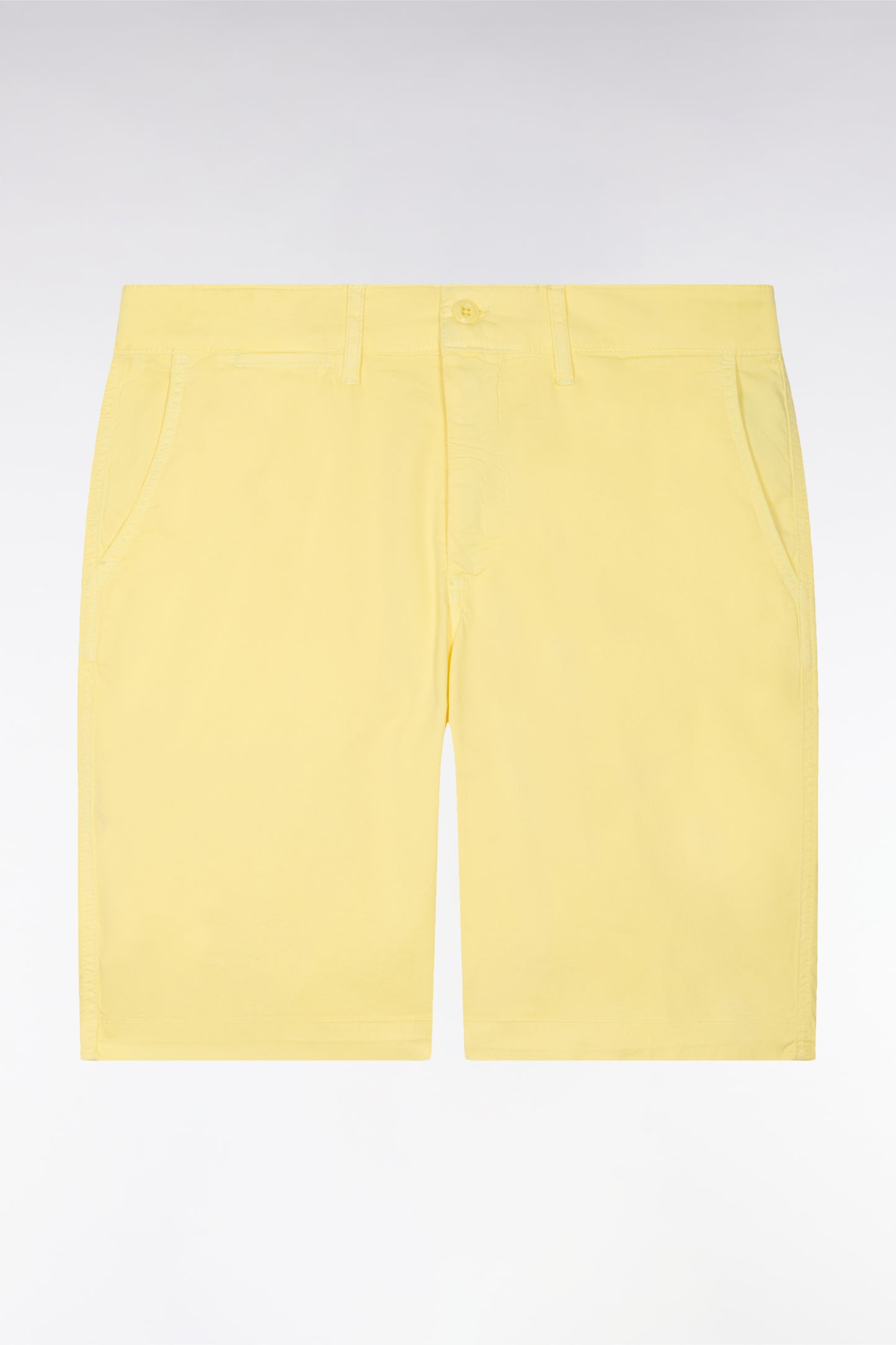 Bermuda chino en gabardine stretch jaune