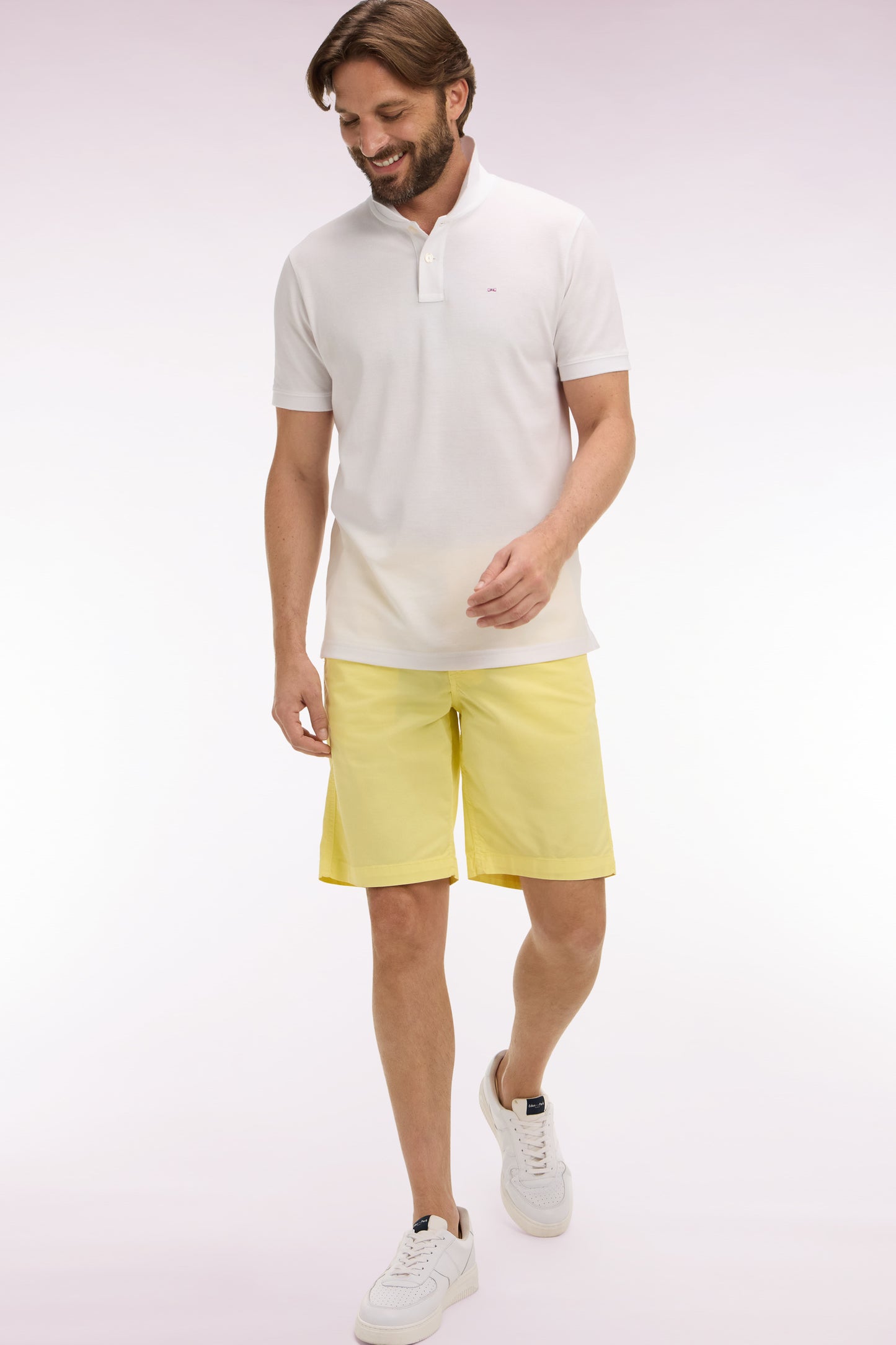 Bermuda chino en gabardine stretch jaune
