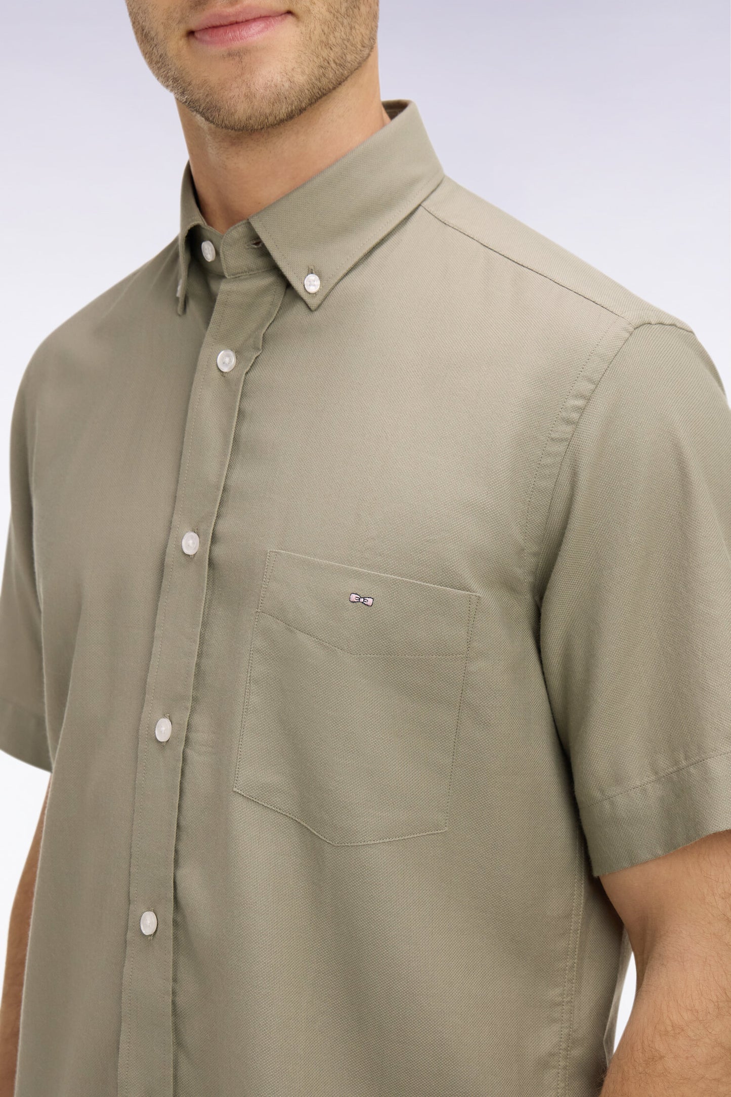 Short-sleeved khaki cotton piqué shirt