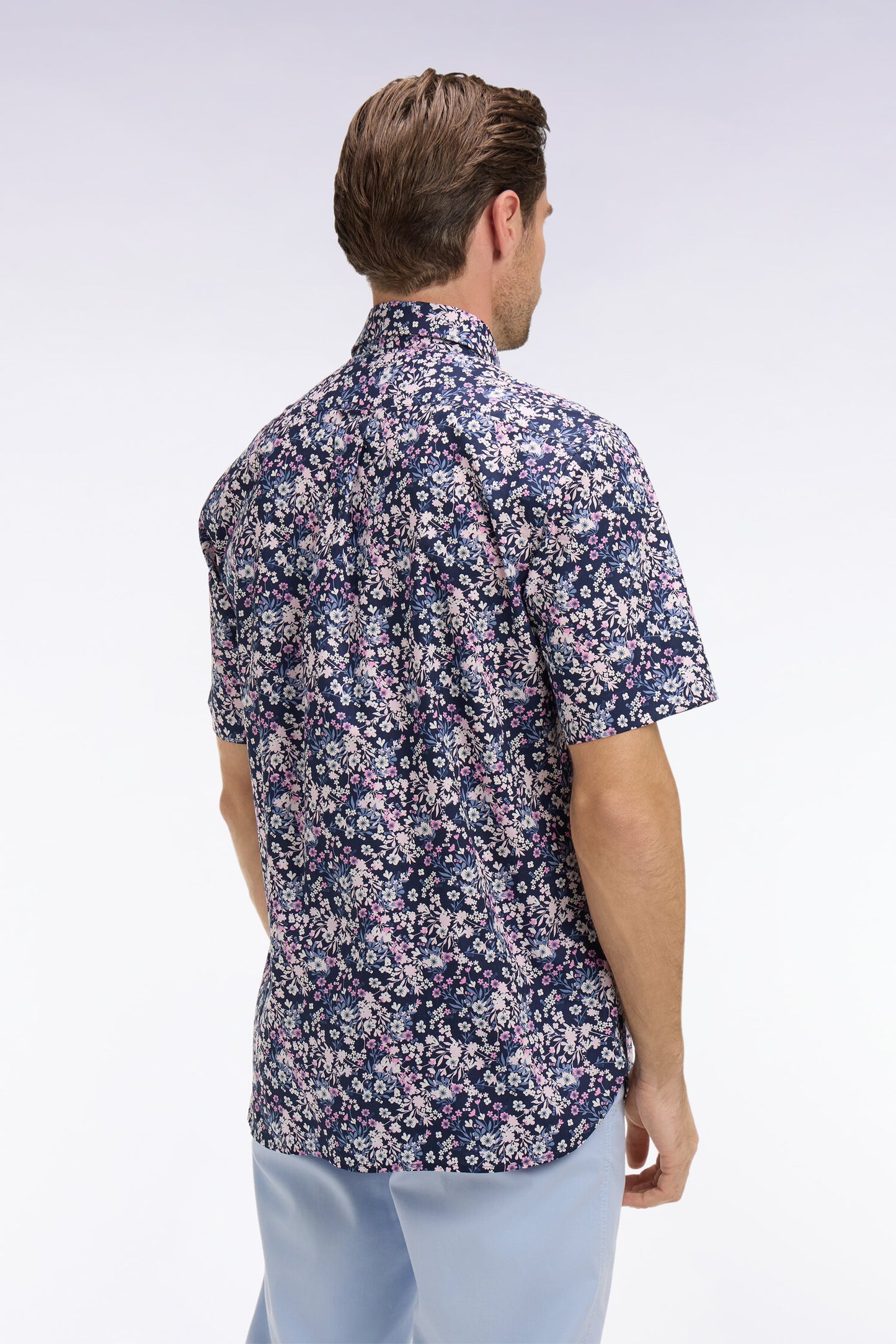 Chemise à manches courtes en popeline et chambray à motif floral rose