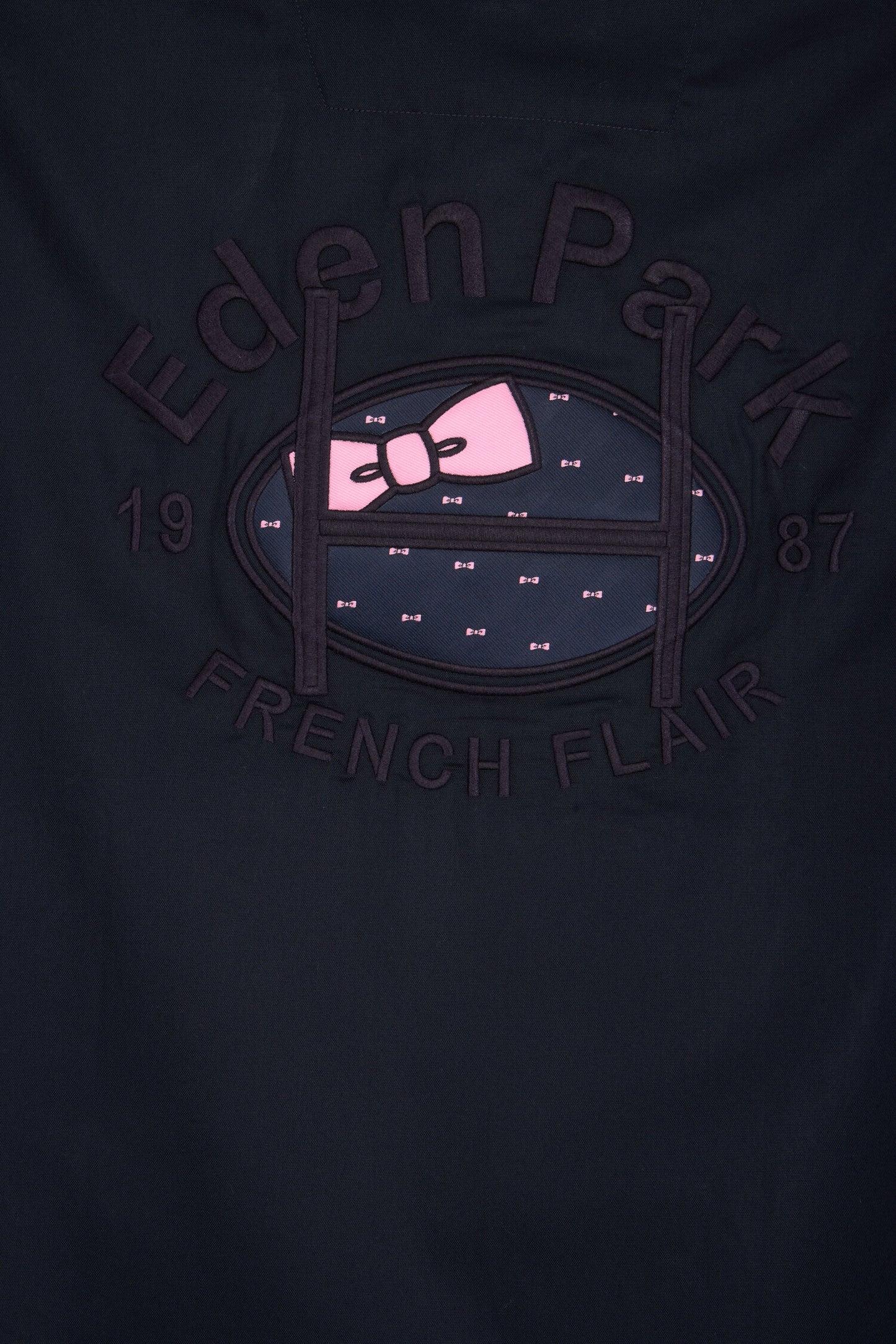 Chemise à manches courtes en coton blanc et marine broderie dos