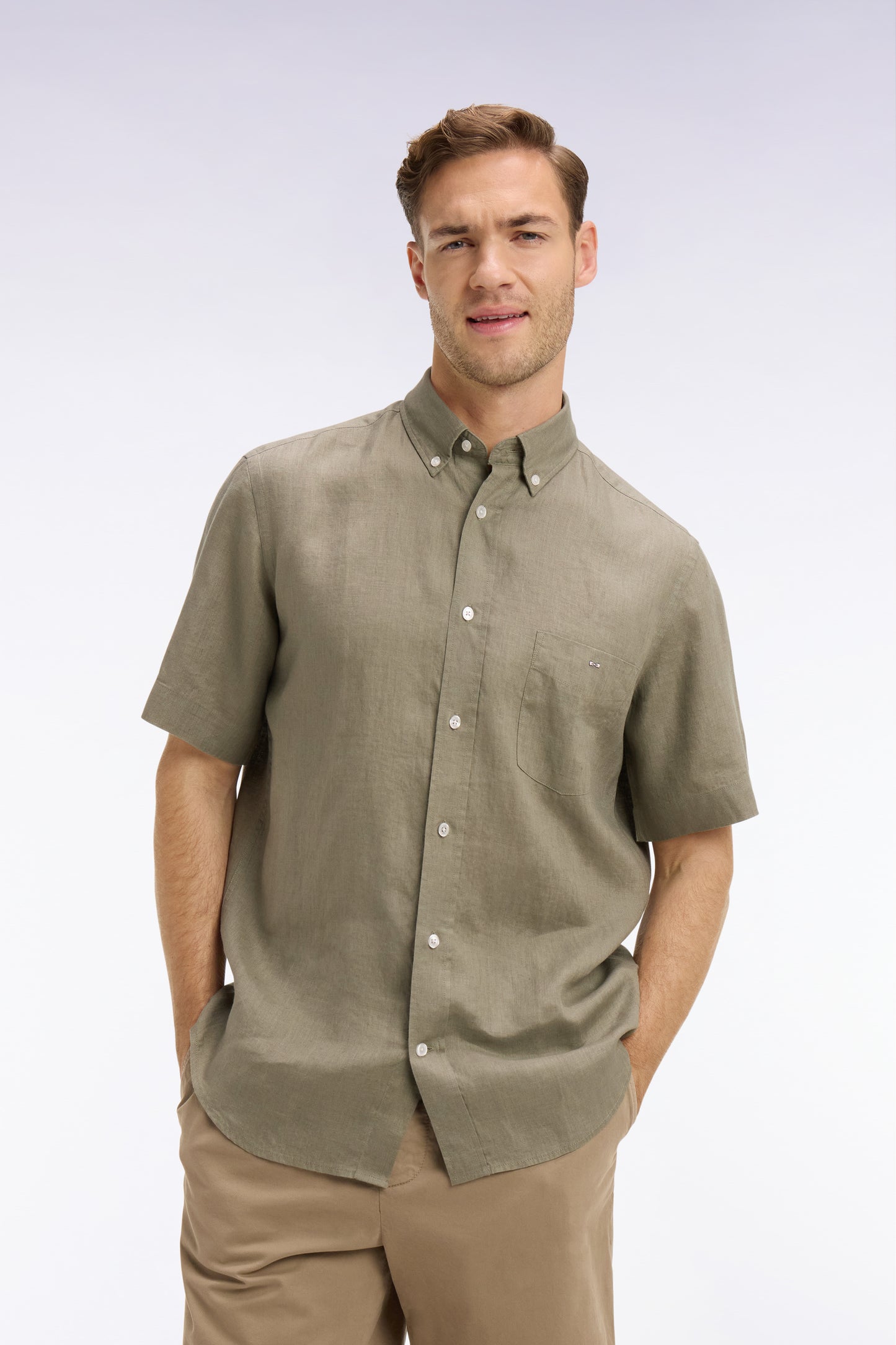 Chemise à manches courtes en lin marron