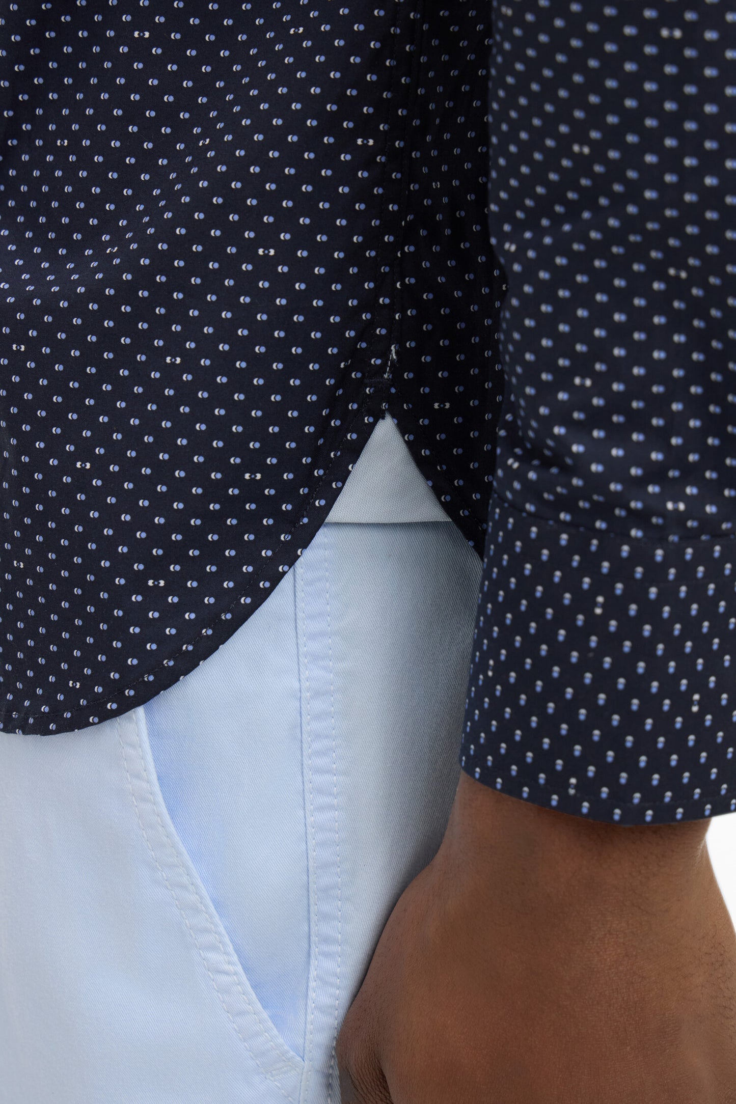 Chemise en popeline de coton bleu ciel à micromotifs coupe regular