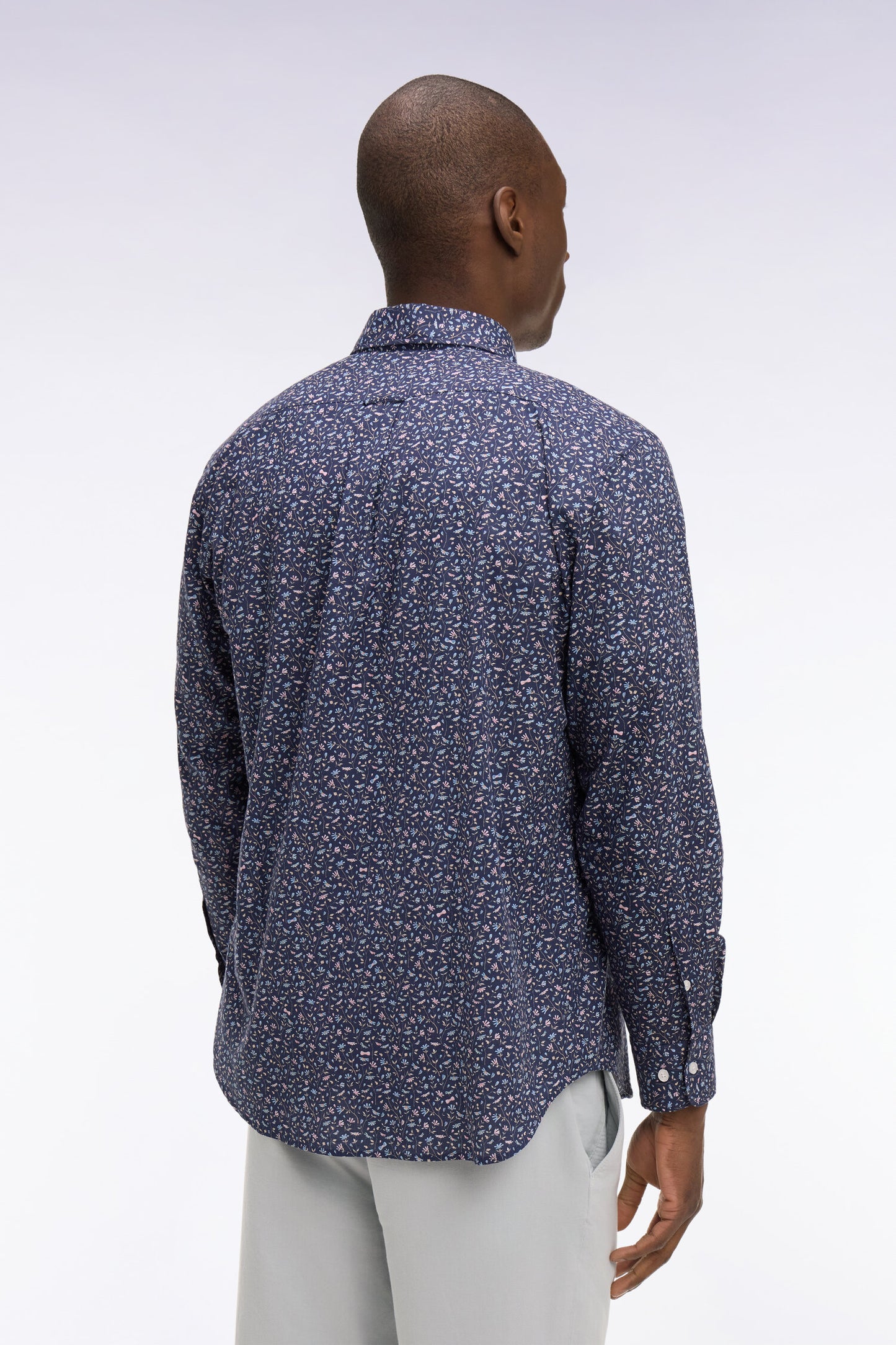 Regular fit navy cotton poplin shirt with floral microprint