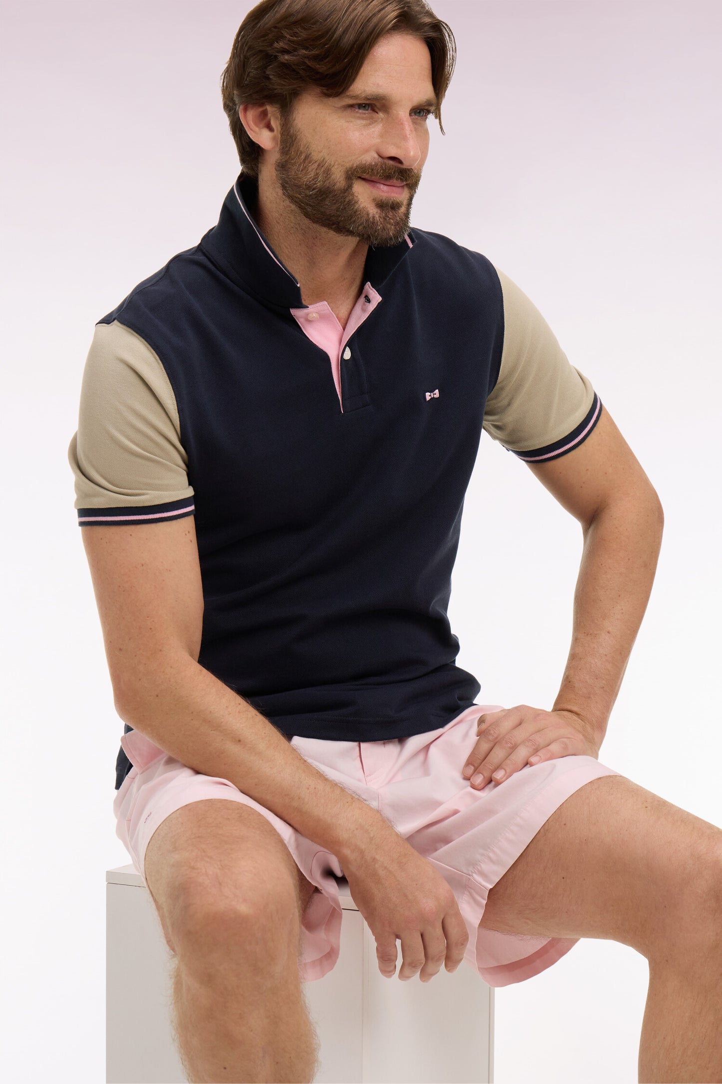 Short-sleeved polo shirt in navy and beige cotton