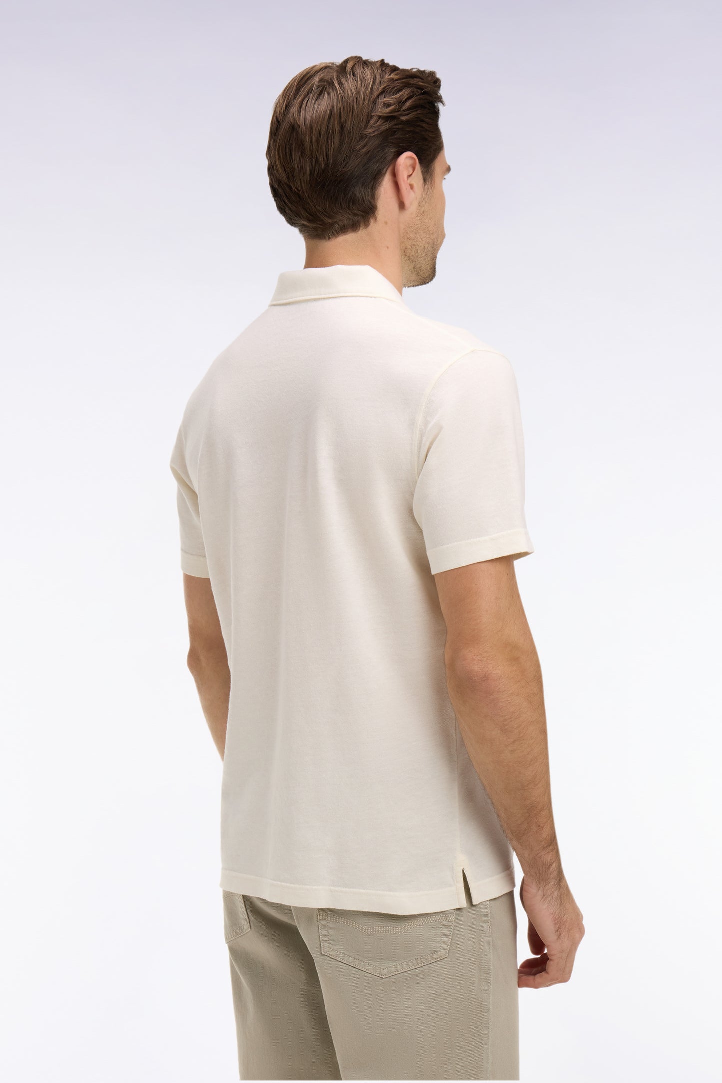 Regular fit short sleeve polo shirt in ivory Oxford