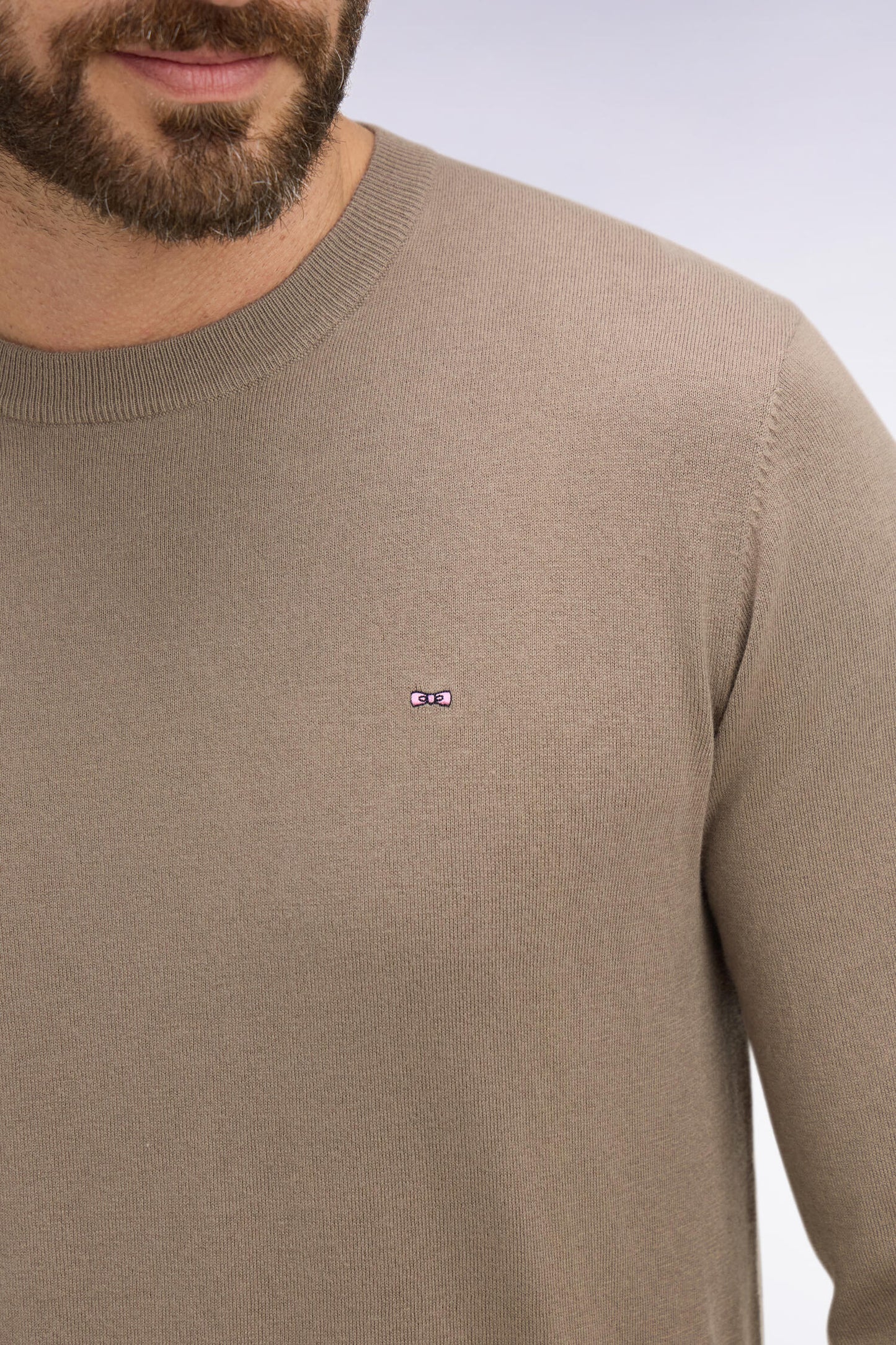 Pull col rond en coton et soie mélangés beige