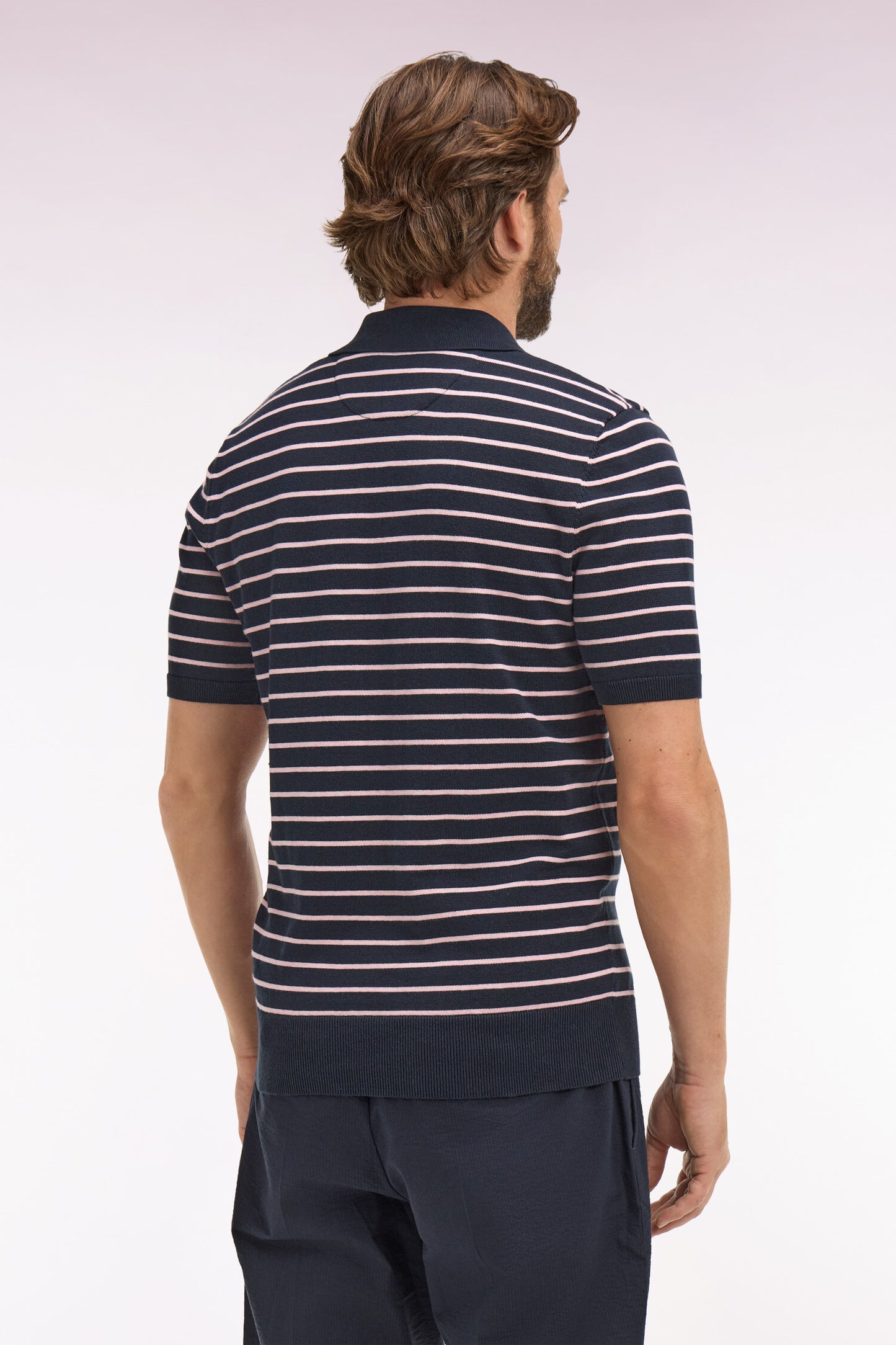 Pull manches courtes à col polo en coton marine rayé