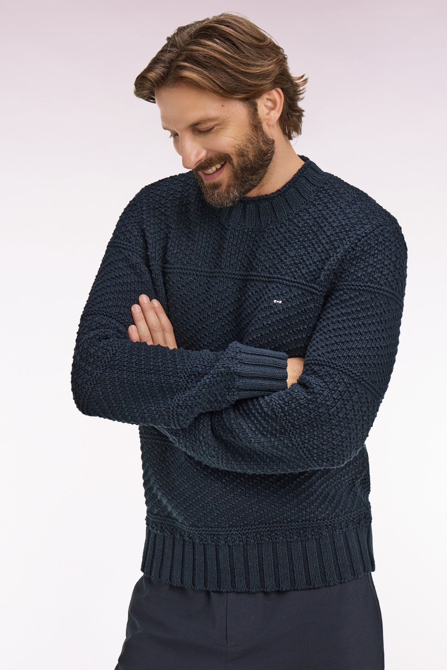 Pull col montant en lin et coton marine