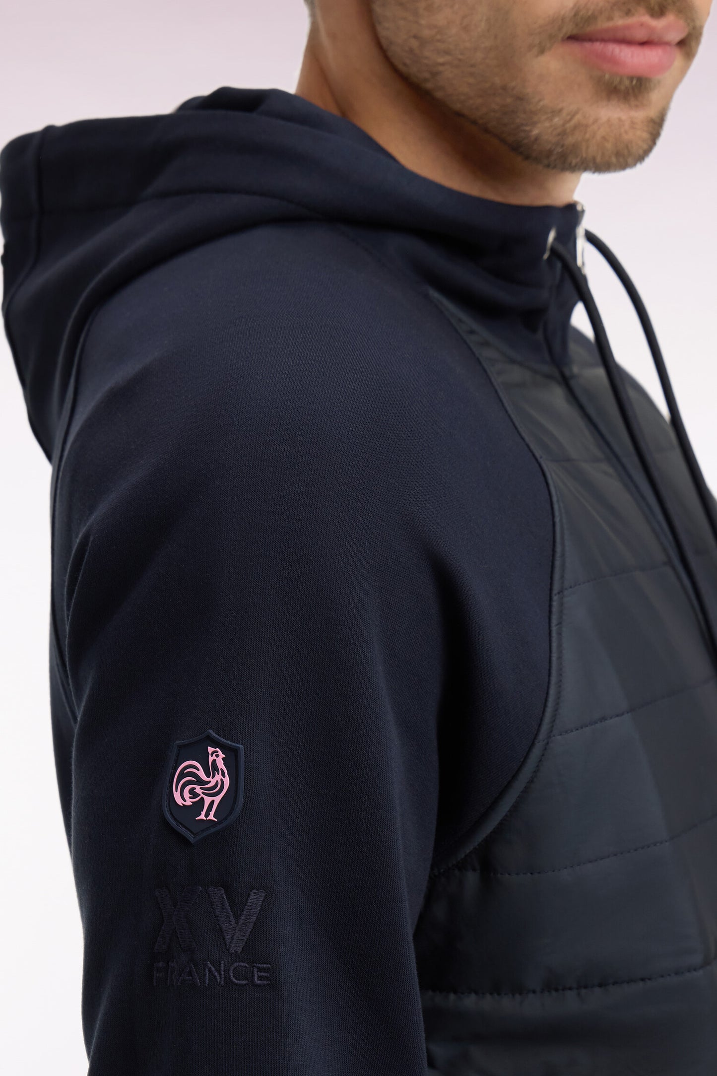 Sweatshirt zippé XV de France à capuche en molleton à parmenture matelassée marine coupe regular