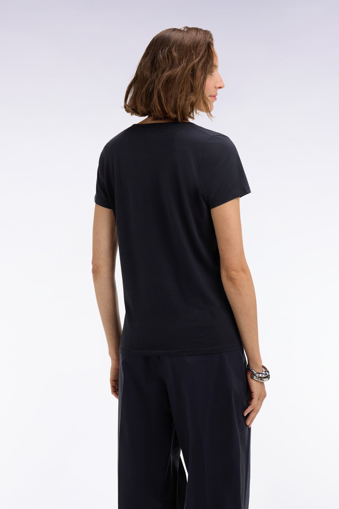 T-shirt à manches courtes col V en coton Pima marine coupe regular