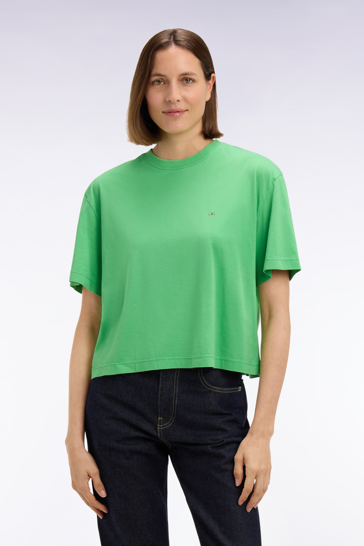 Short-sleeved green lyocell and cotton t-shirt with oversized cut