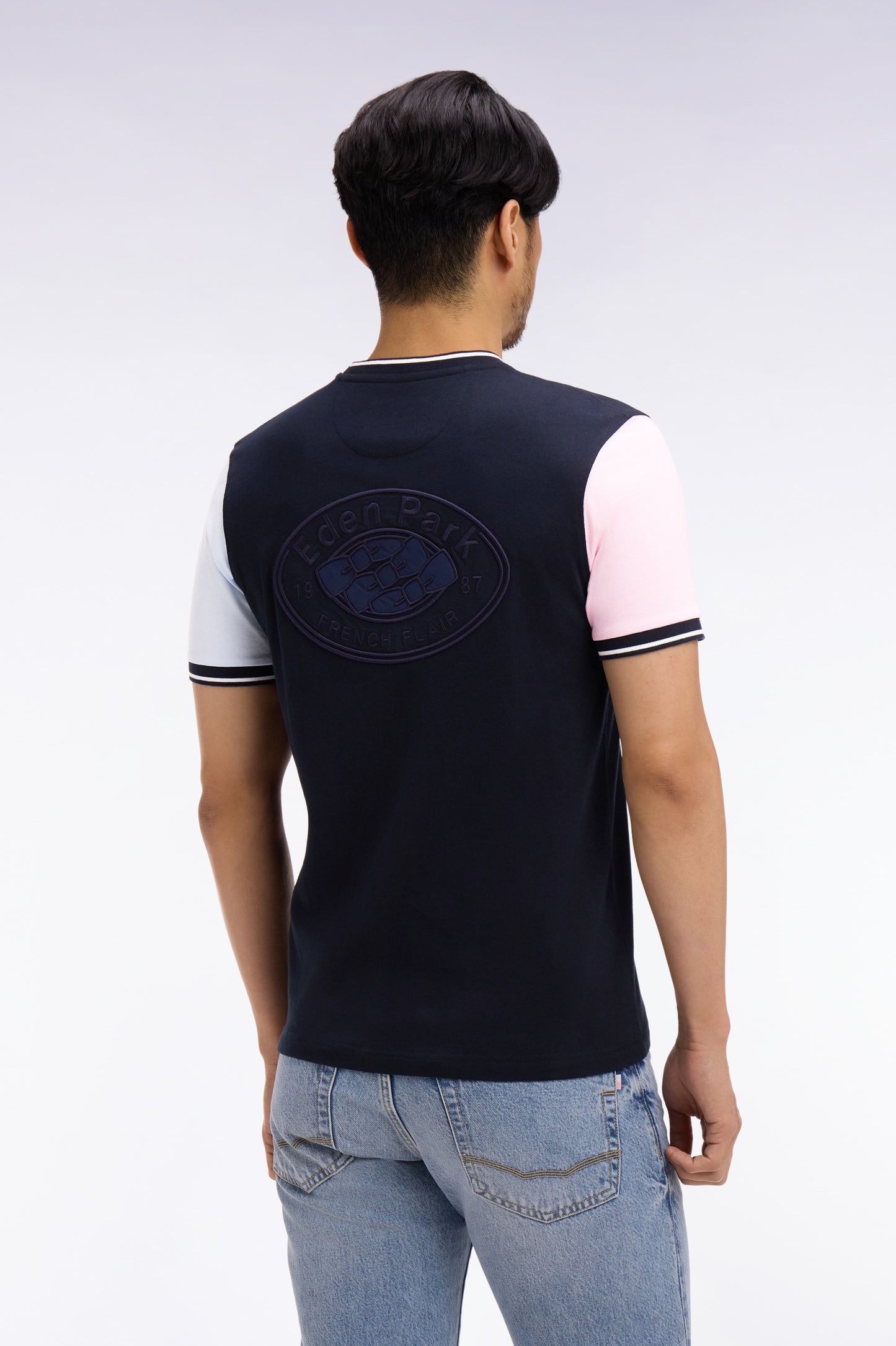 Short-sleeved T-shirt in regular-fit embroidered tricolor cotton