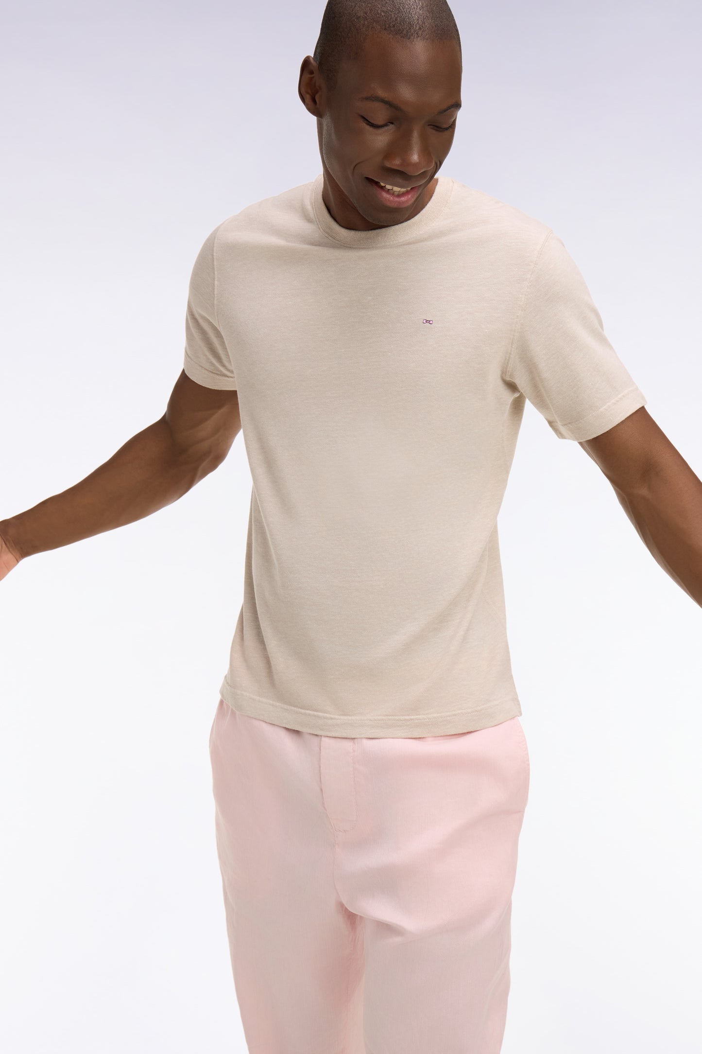 Short-sleeved regular-fit beige cotton and linen T-shirt