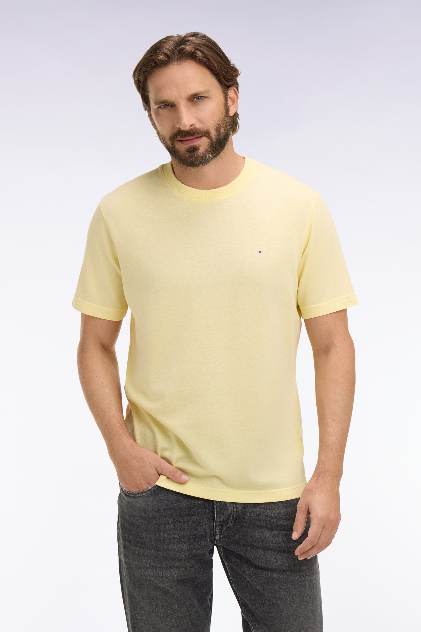 Short-sleeved regular-fit yellow cotton and linen T-shirt