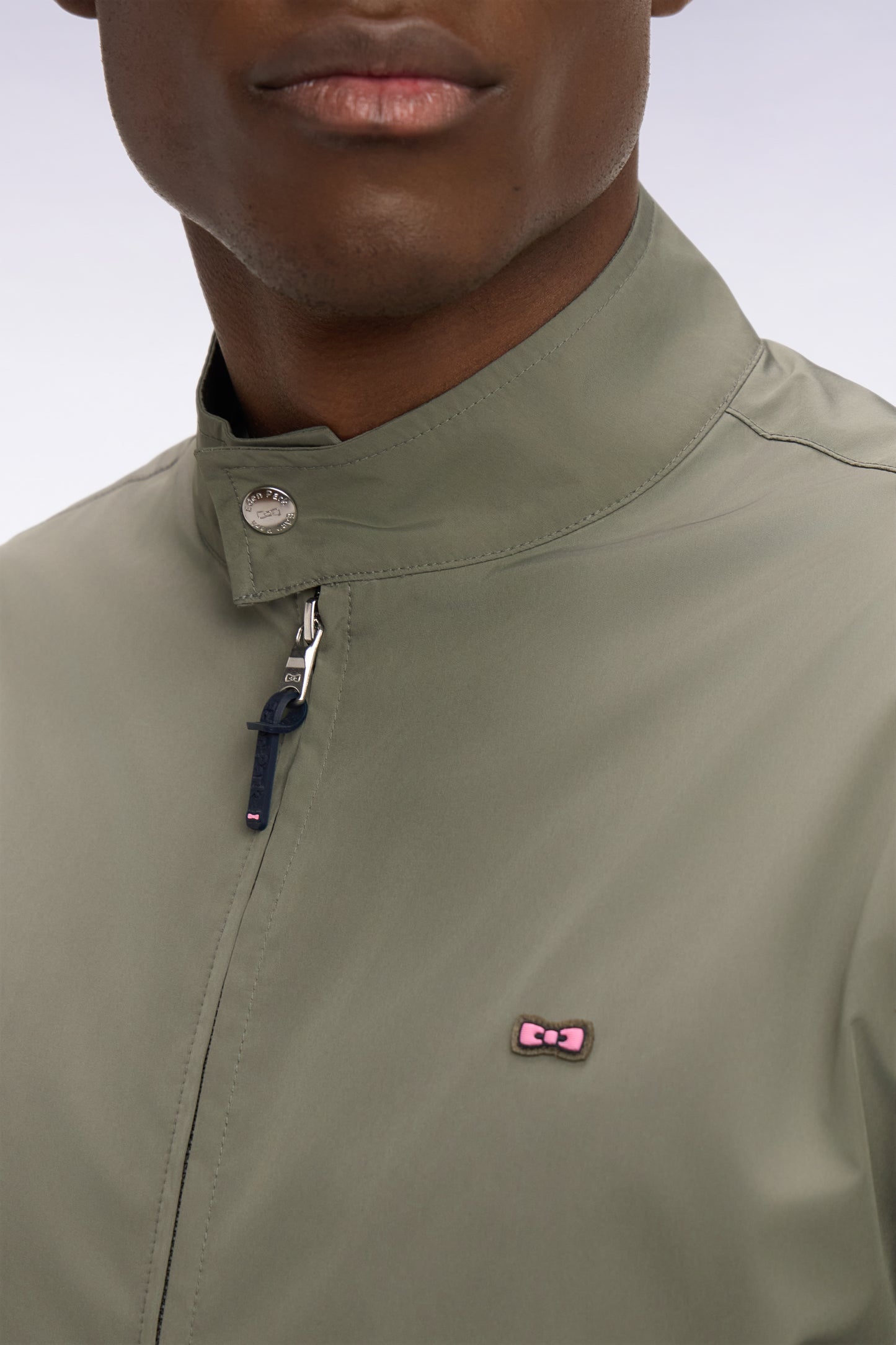 Blouson à col motard en nylon kaki