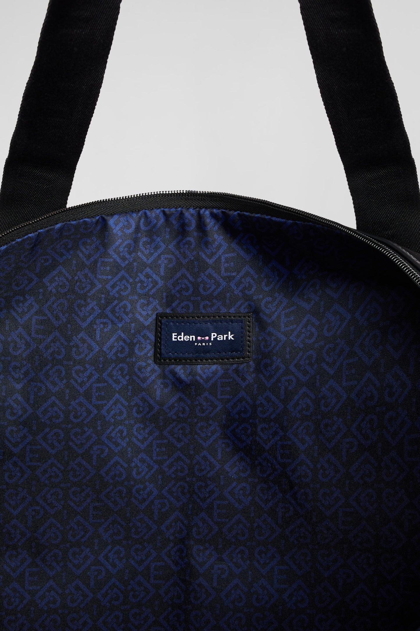 Black jacquard Eden Park travel bag