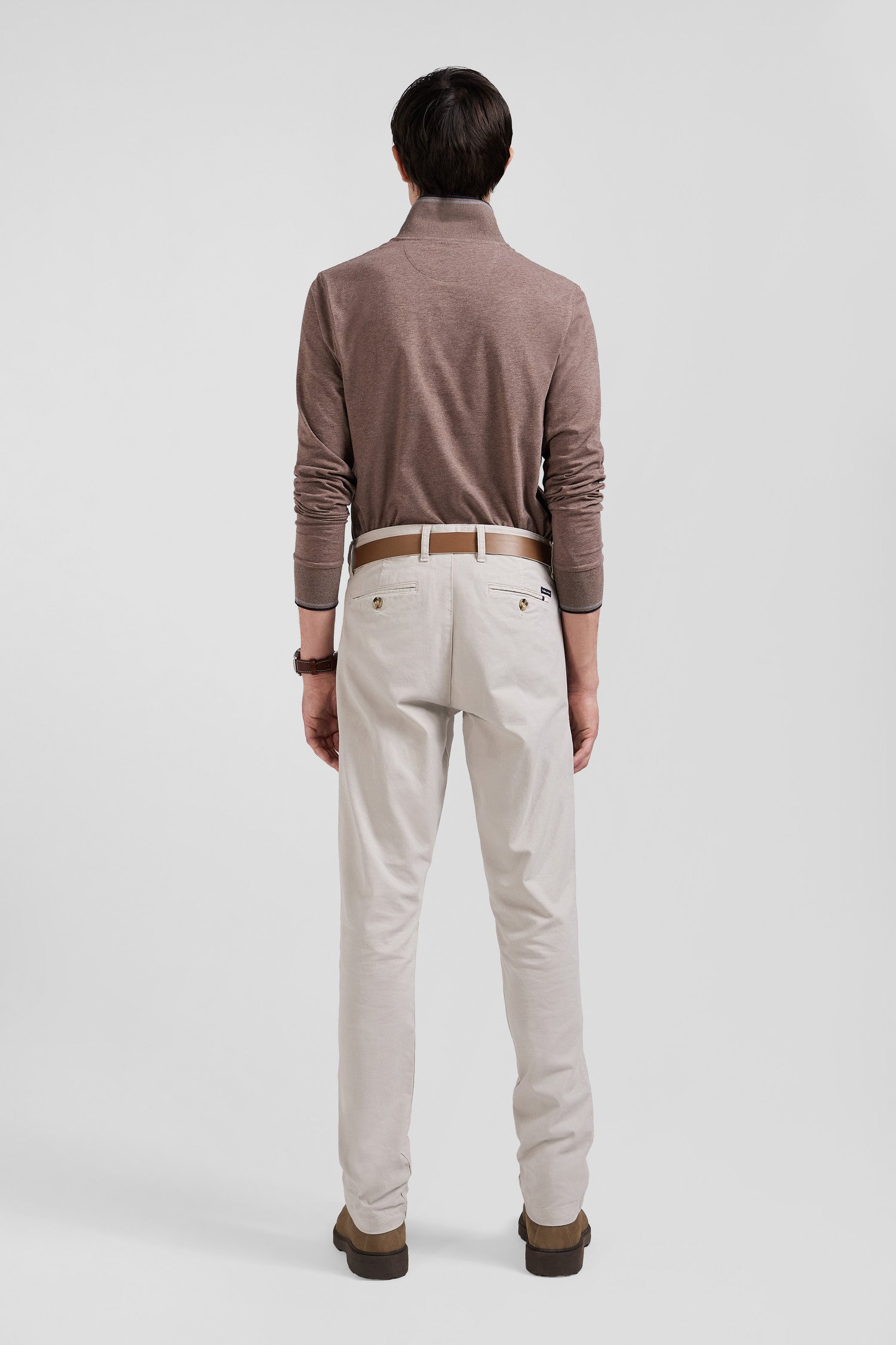 Regular camel chino trousers in stretch cotton gabardine