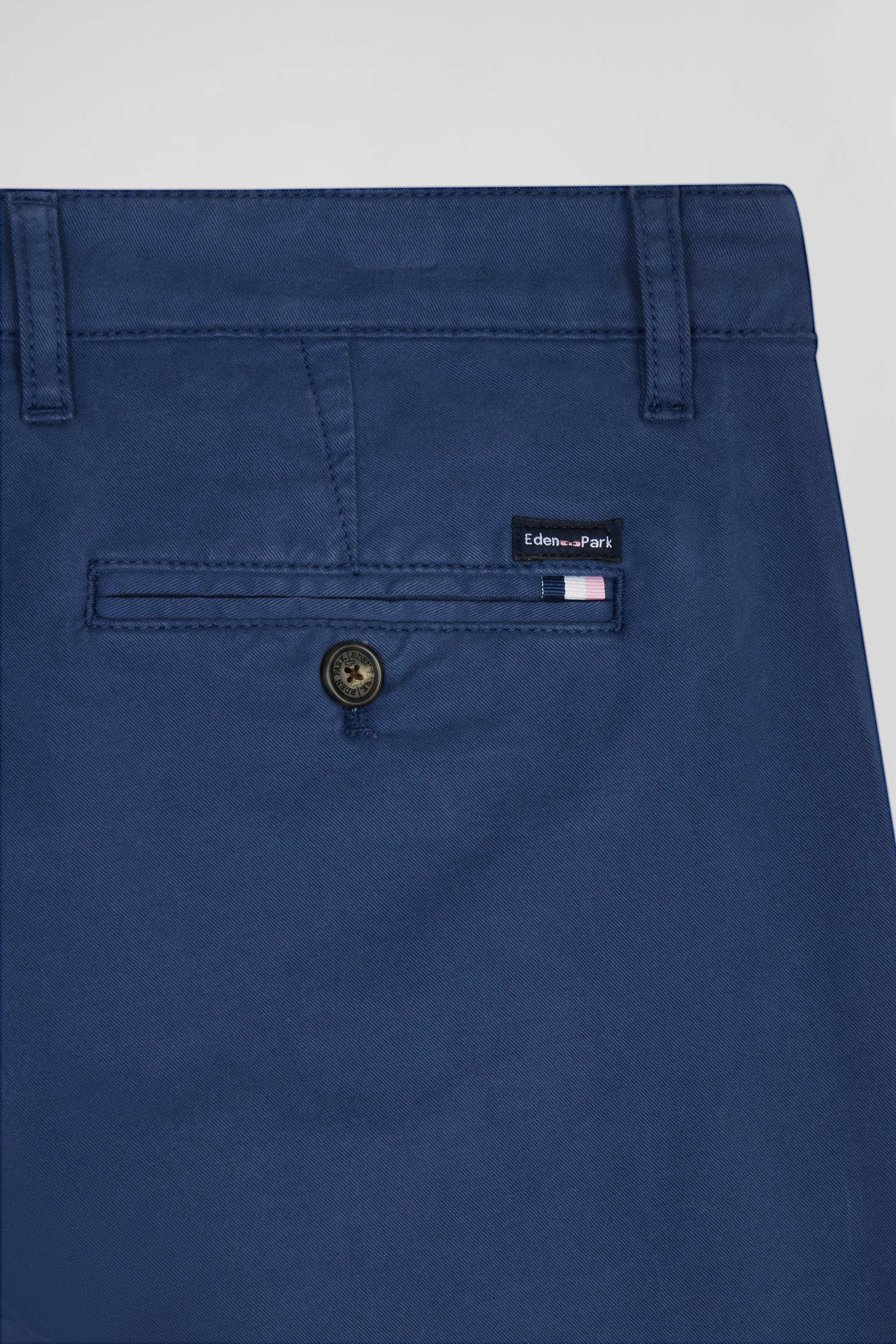 Regular blue chino trousers in stretch cotton gabardine