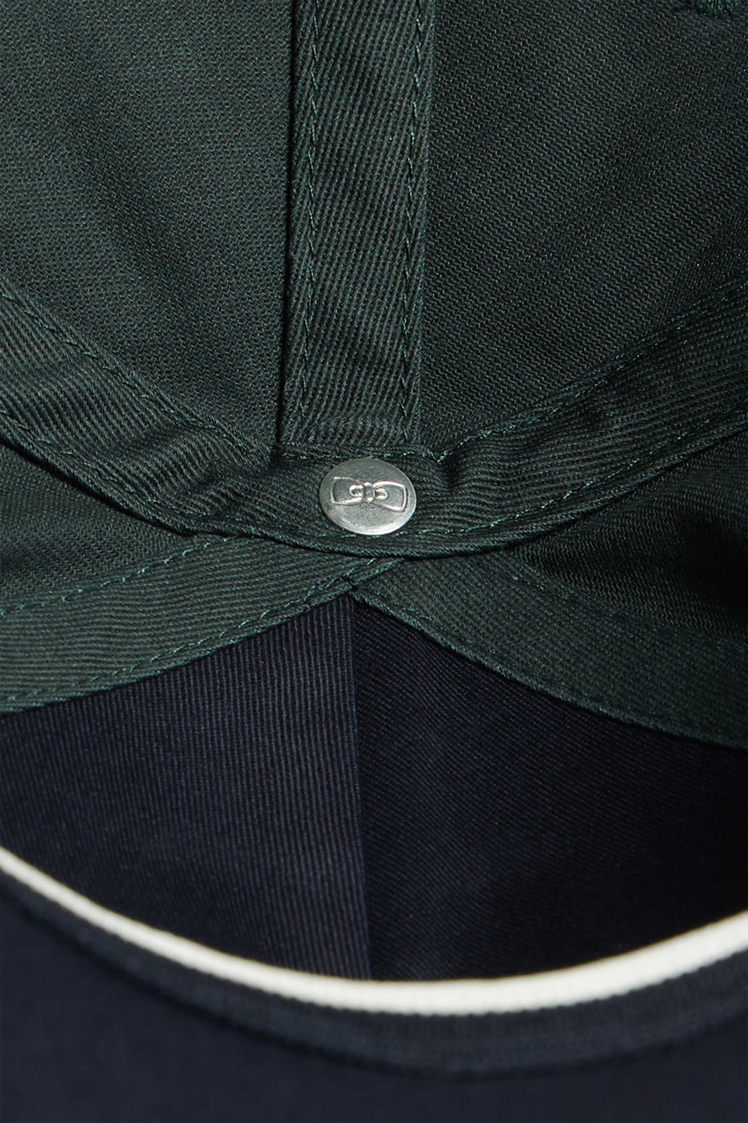 Green bicolour cotton cap