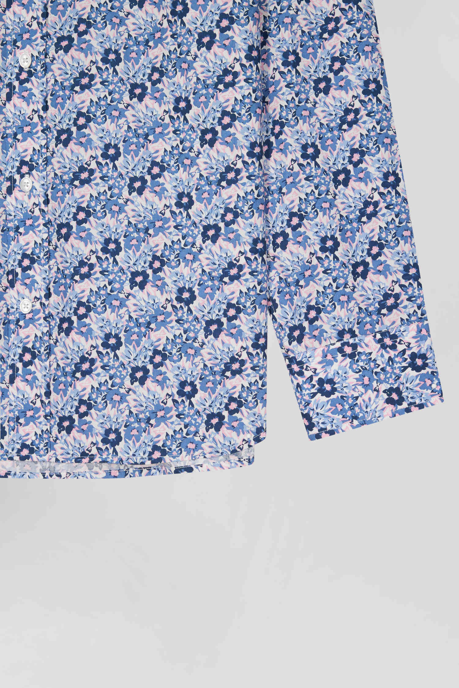 Regular blue cotton poplin shirt with floral print