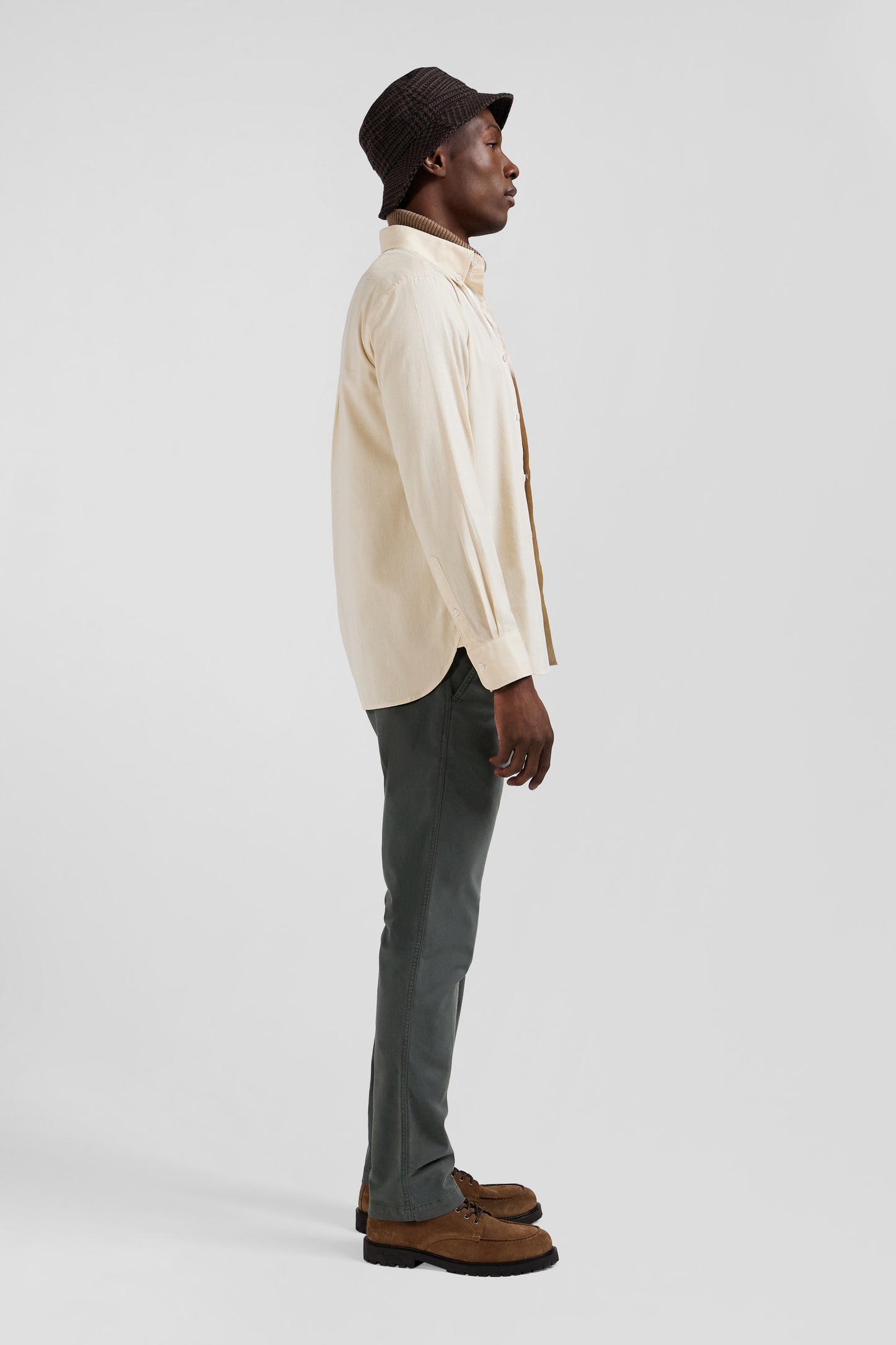 Regular plain beige cotton twill shirt with button-down collar