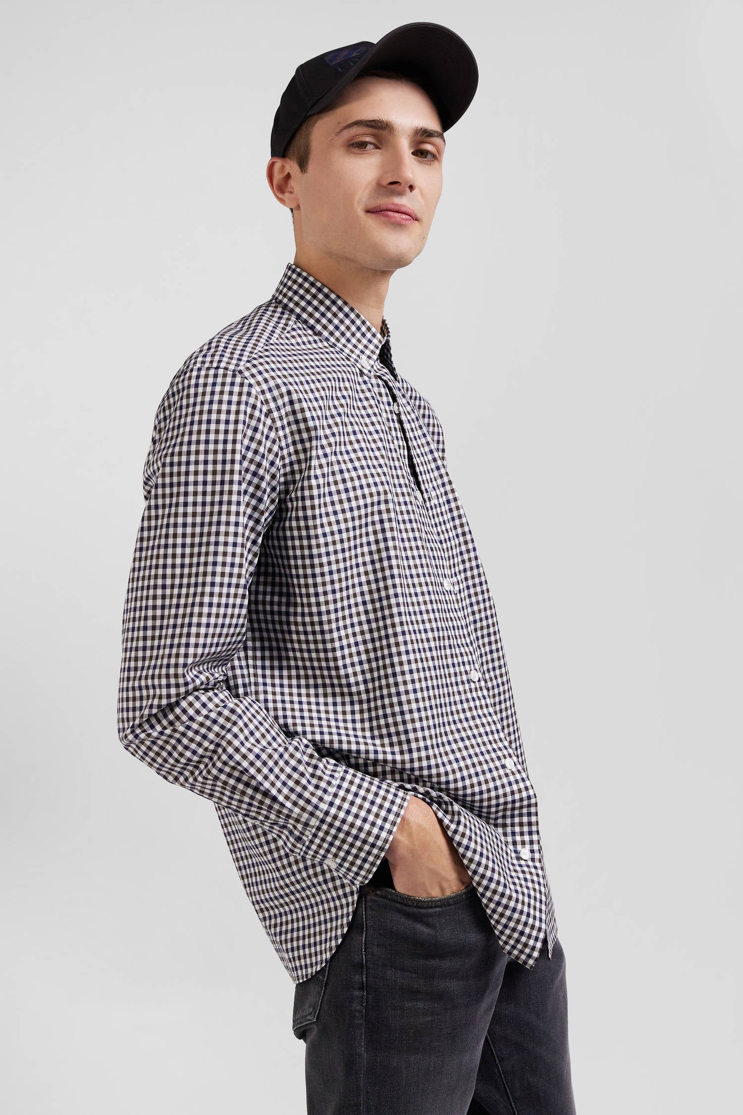 Regular navy and white checked cotton poplin shirt