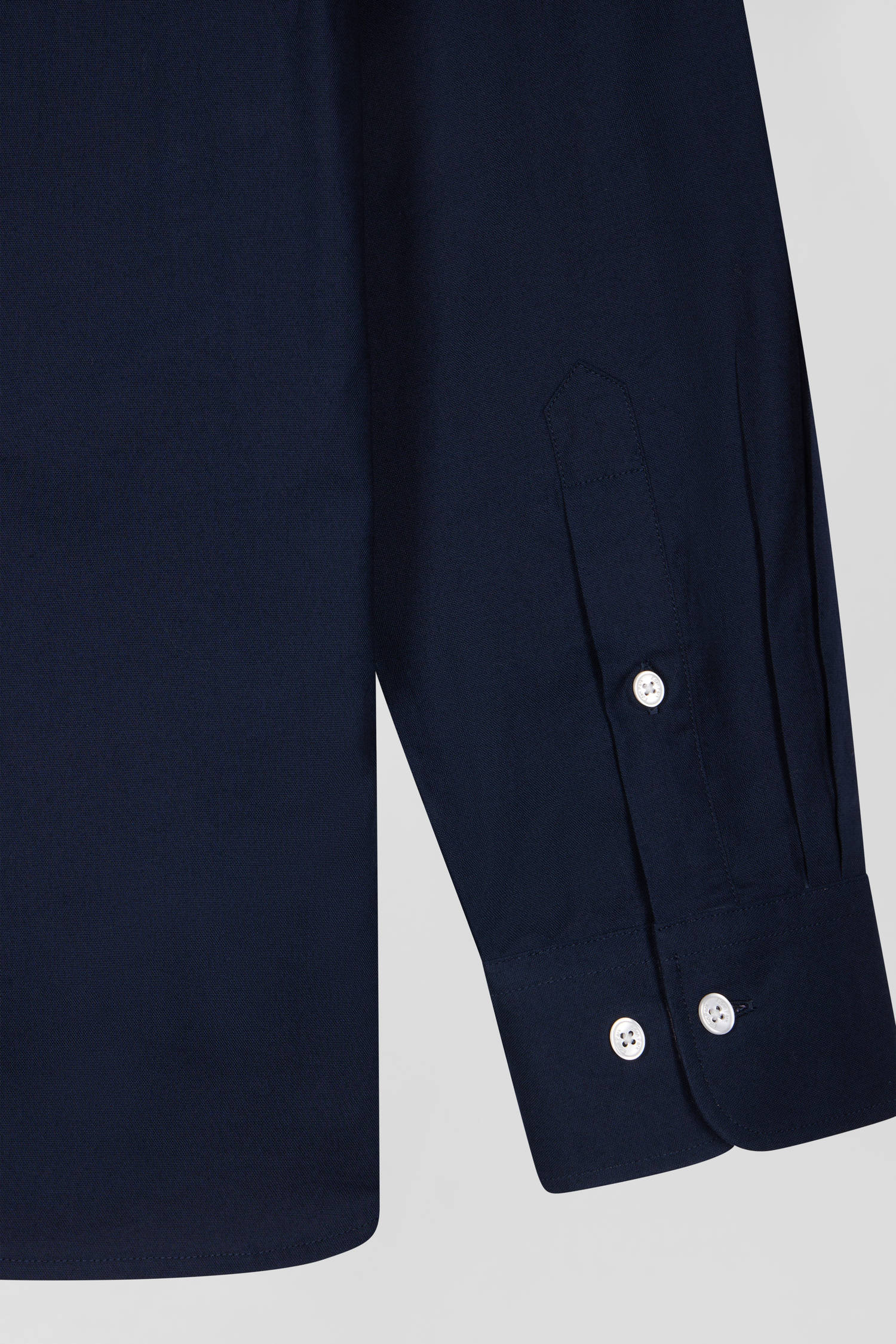 Regular navy blue oxford cotton shirt with back embroidery