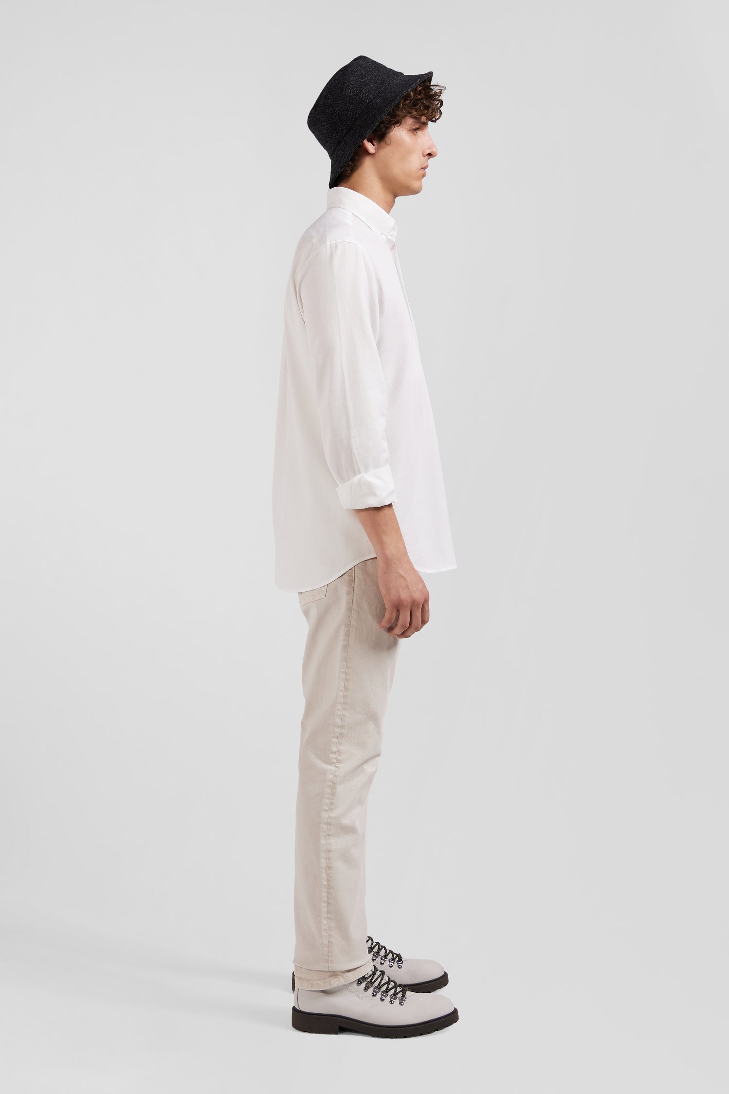 Regular plain white piqué cotton shirt