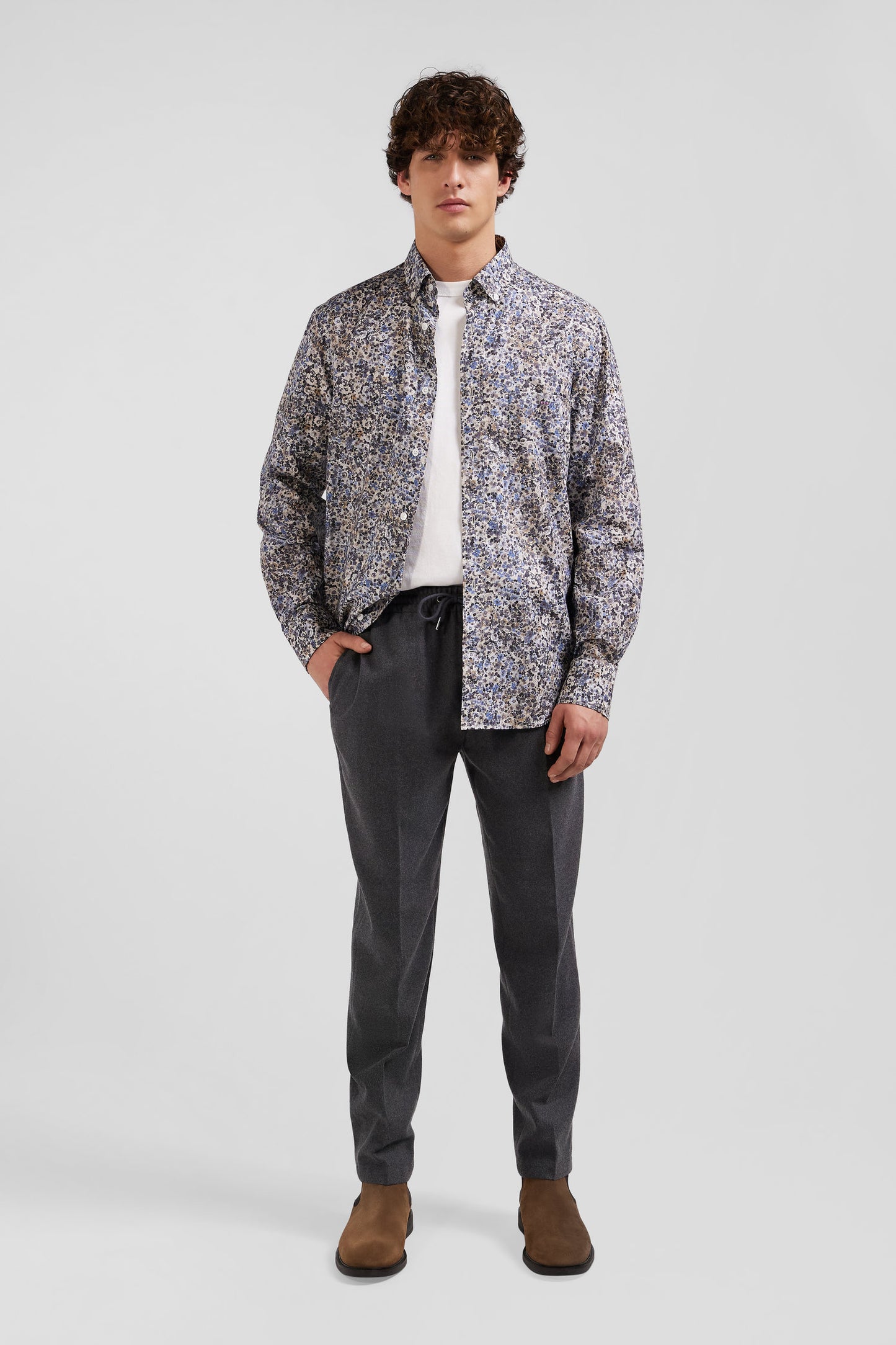 Regular ecru cotton poplin shirt with micro floral print