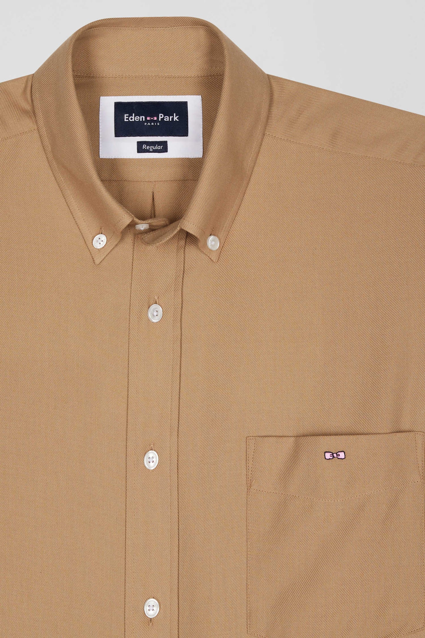 Chemise en twill de coton et cachemire camel coupe Regular