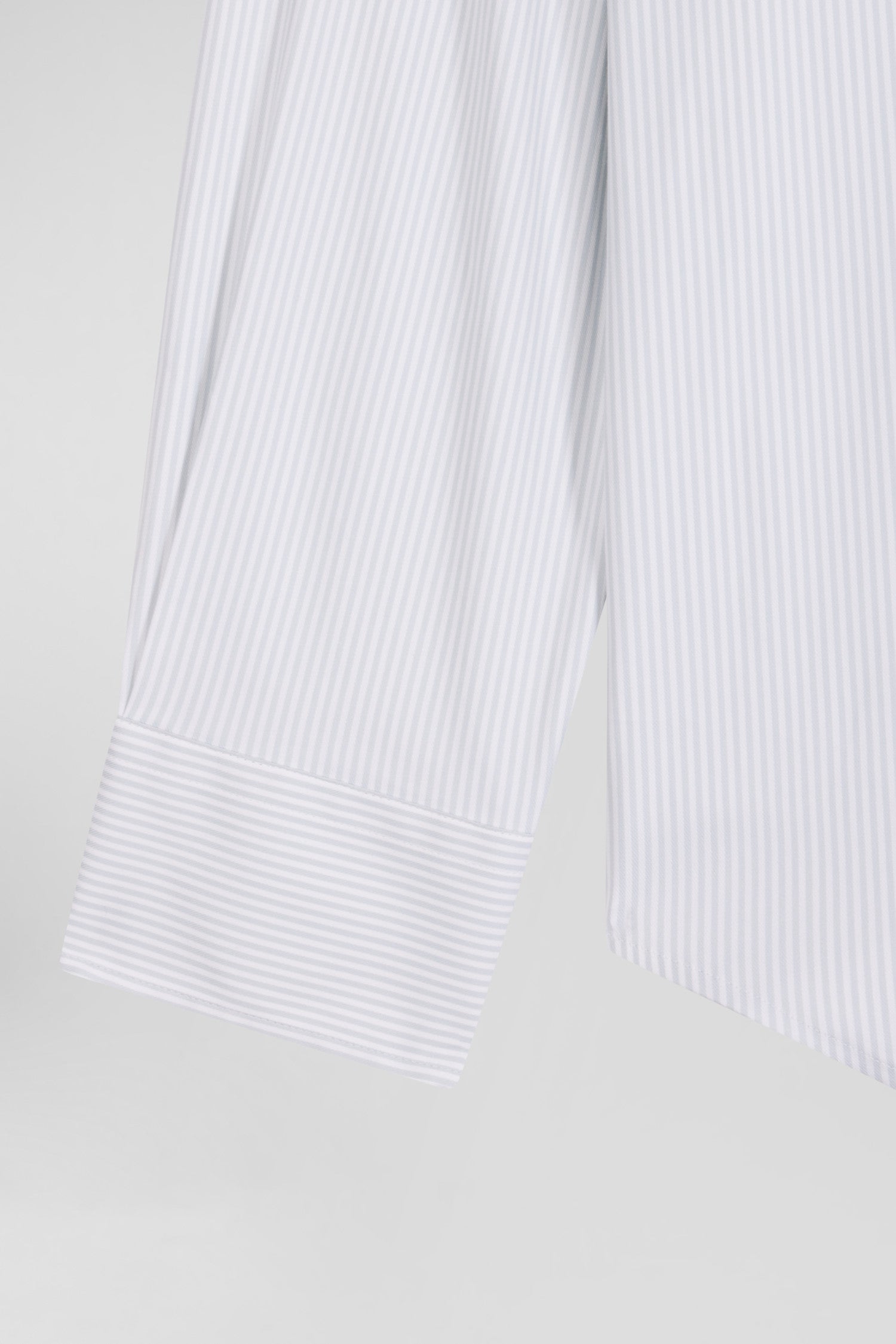 Regular green cotton poplin shirt with baton stripes