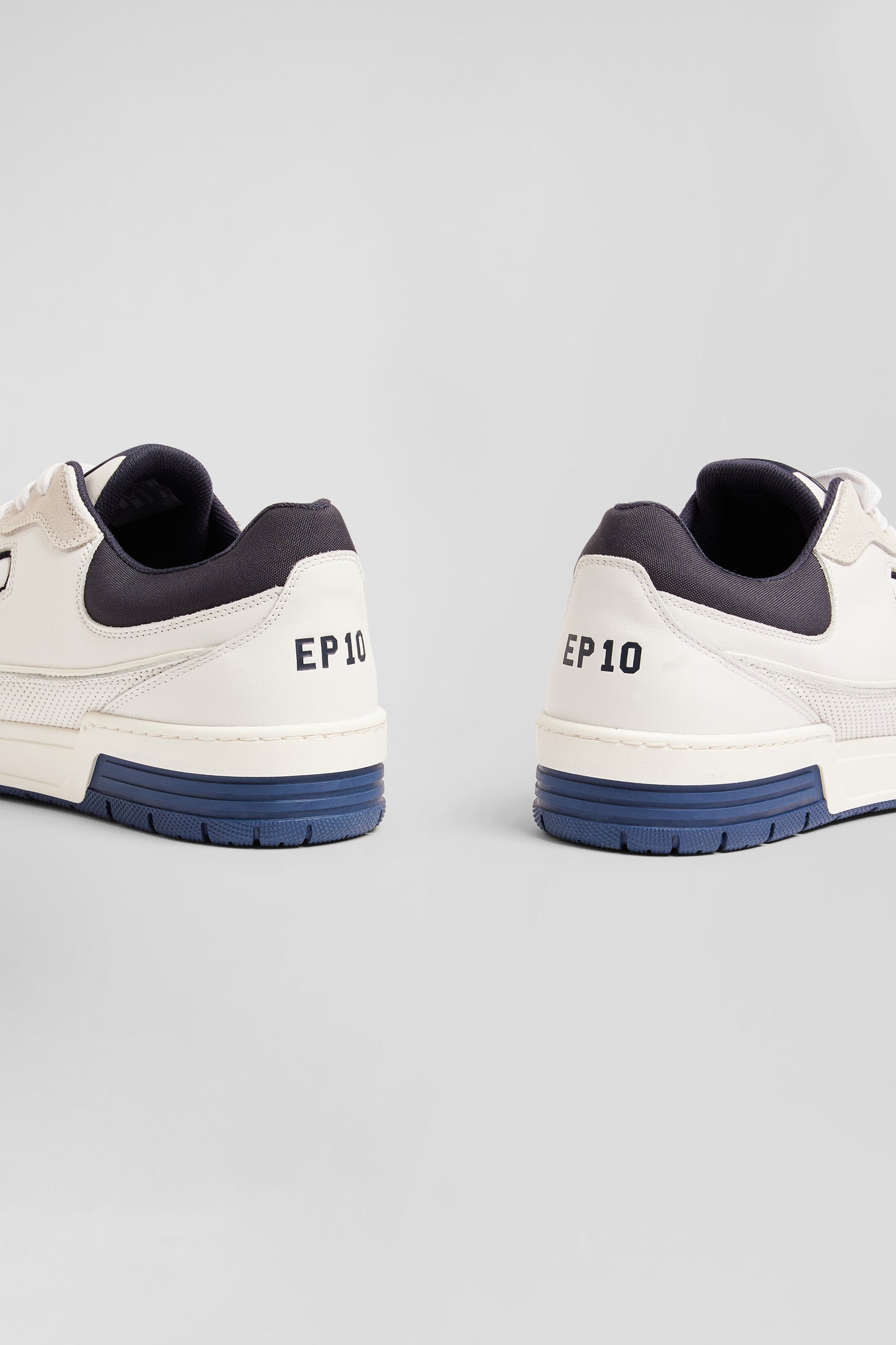 EP10 beige and navy blue leather sneakers