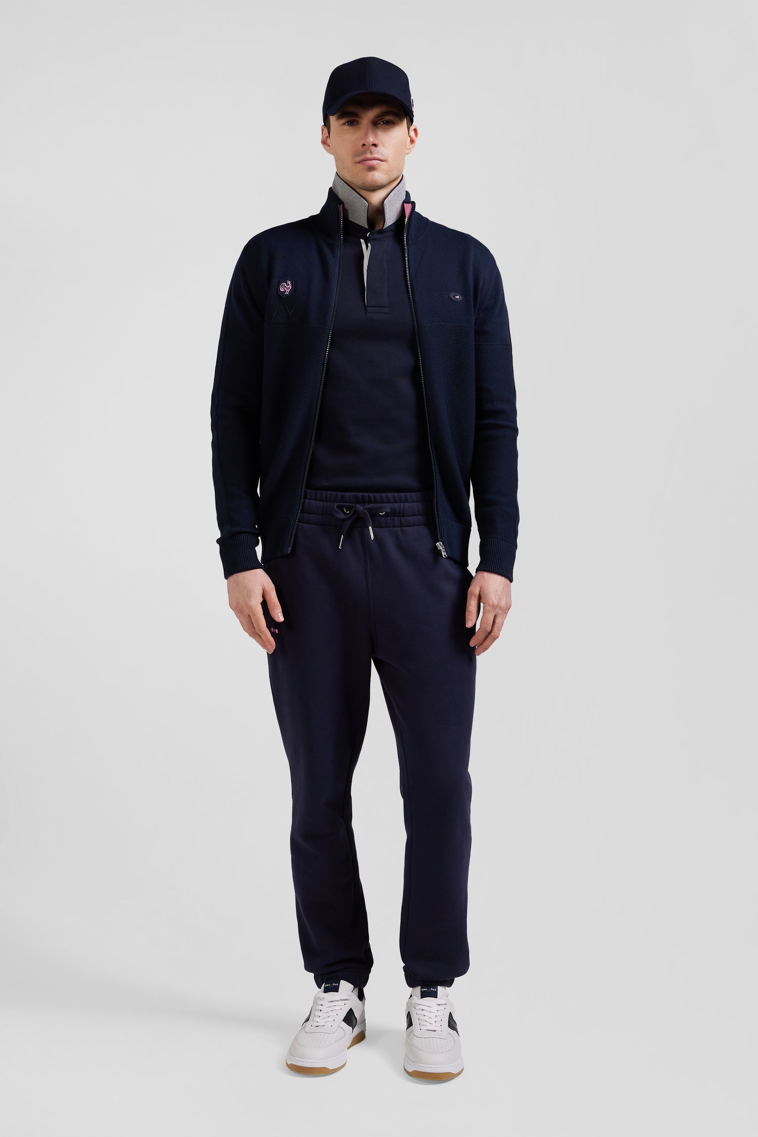 Regular navy blue cotton zipped cardigan with XV de France rubber badge and tricolour details