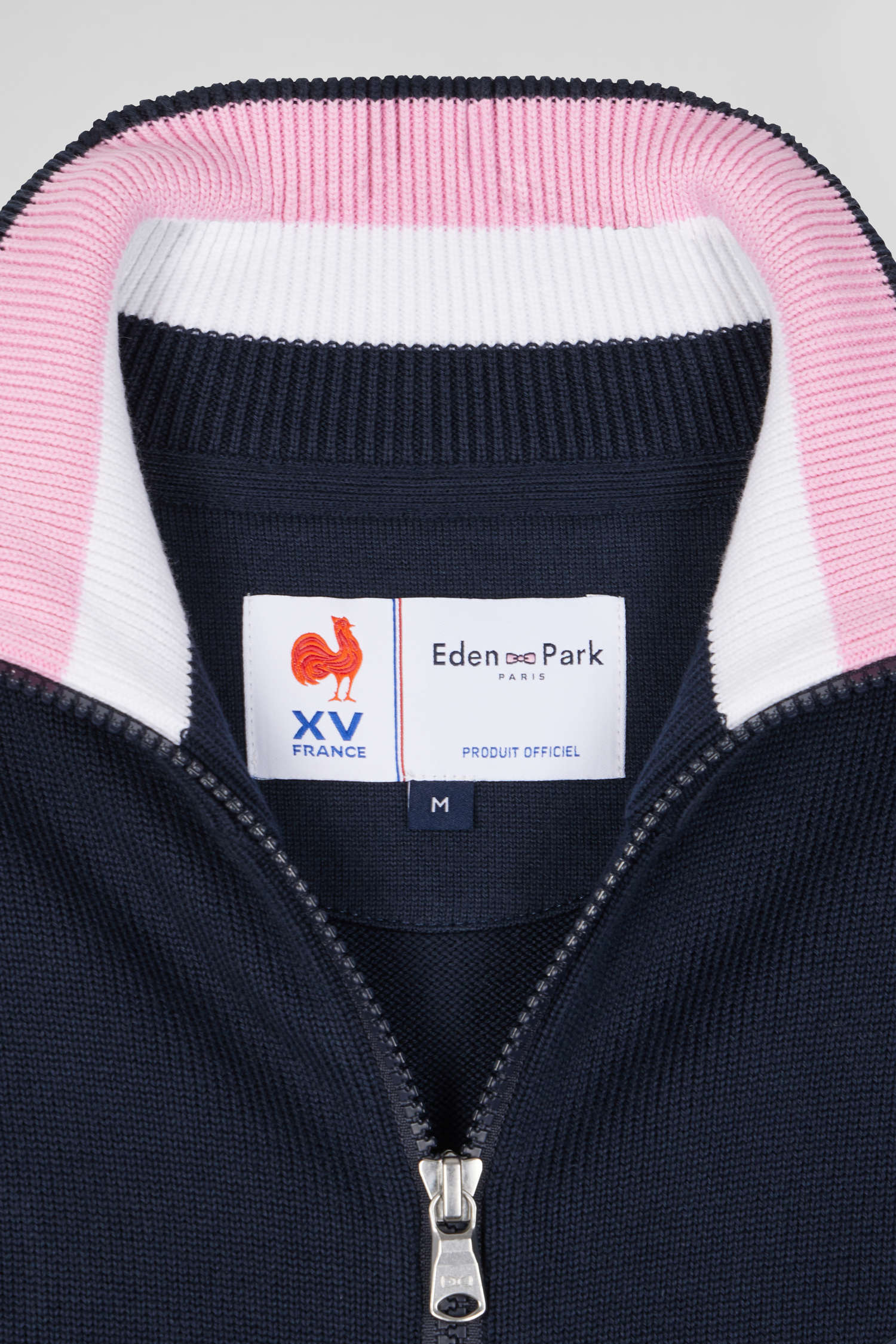 Regular navy blue cotton zipped cardigan with XV de France rubber badge and tricolour details