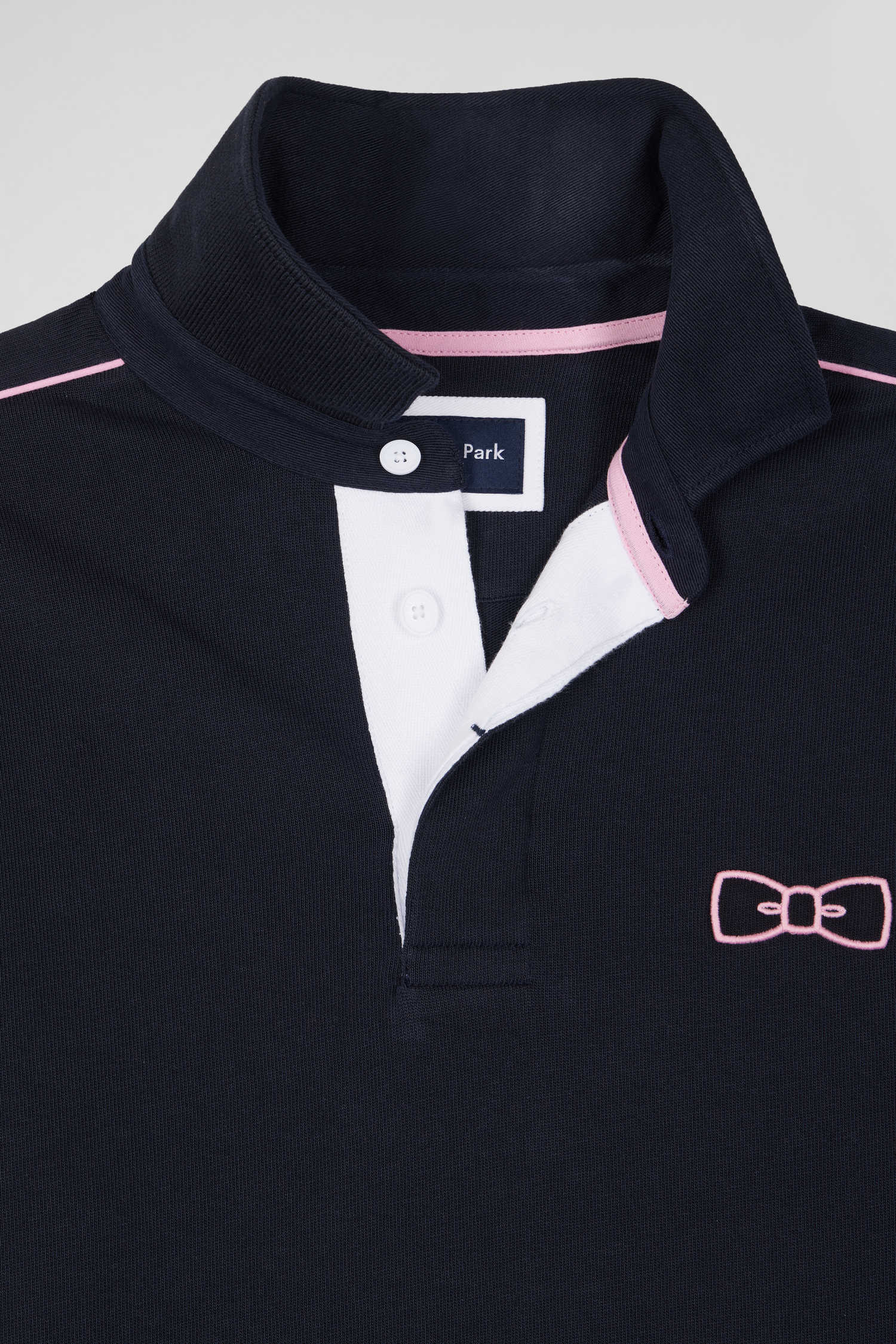 Regular navy blue long-sleeved cotton rugby shirt with pink piping