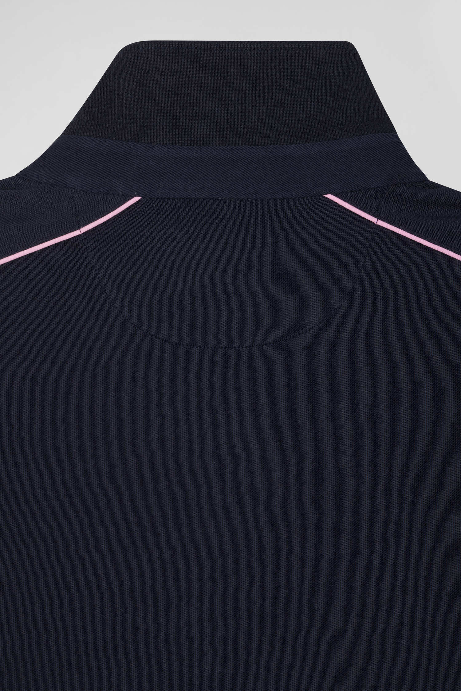 Regular navy blue long-sleeved cotton rugby shirt with pink piping