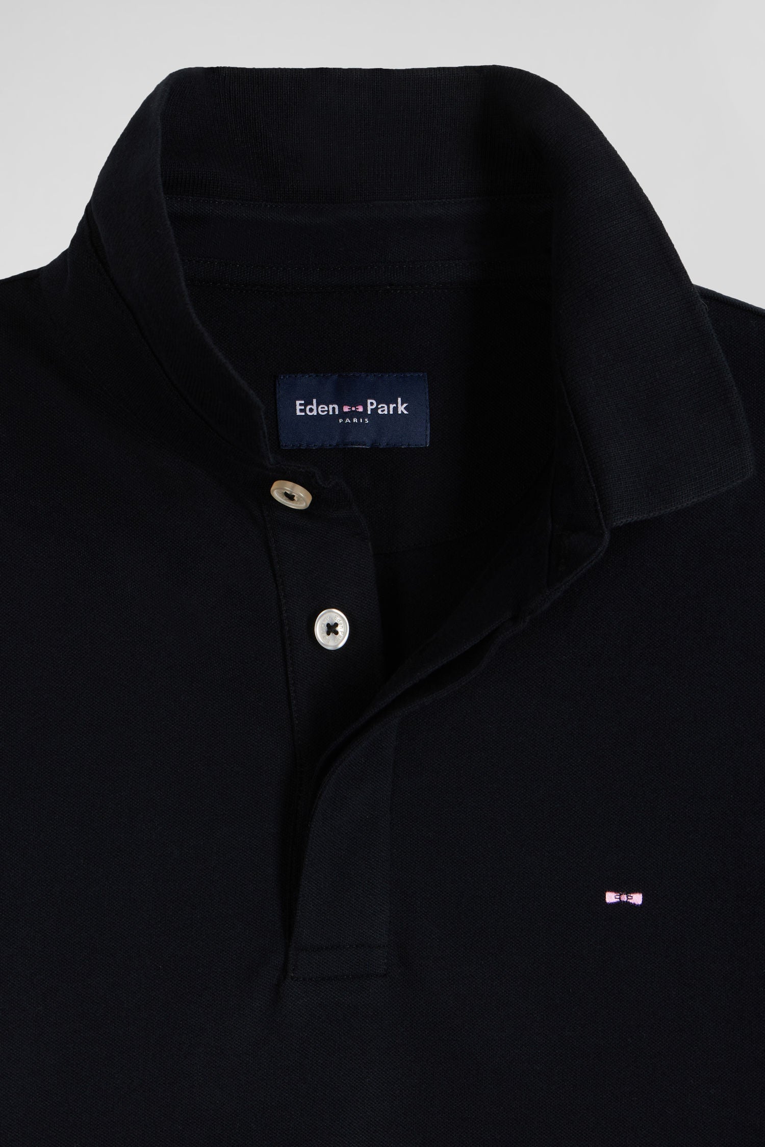 Slim black short-sleeved cotton piqué polo shirt