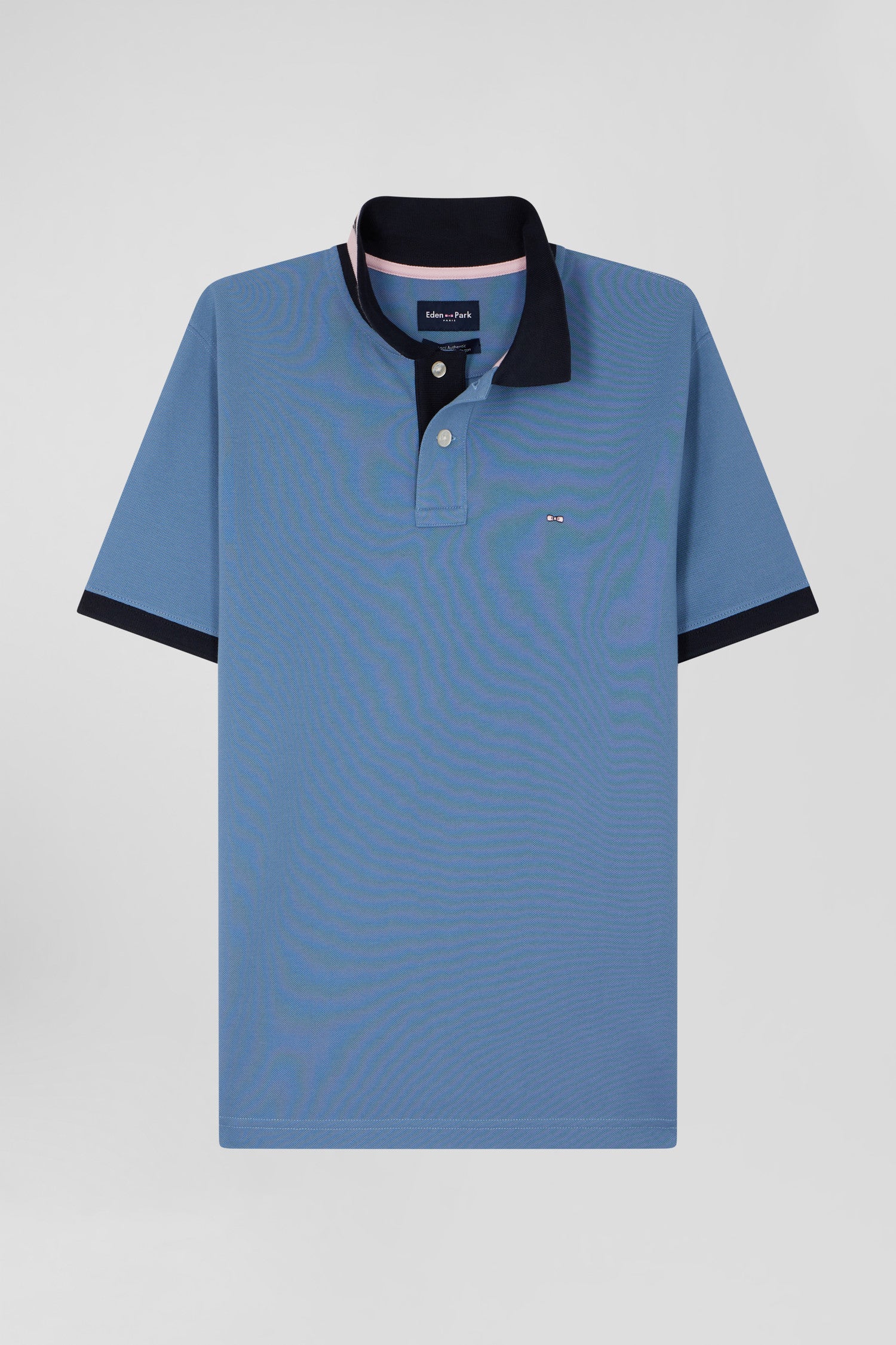 Regular sky blue short-sleeved cotton piqué polo shirt with contrasting details