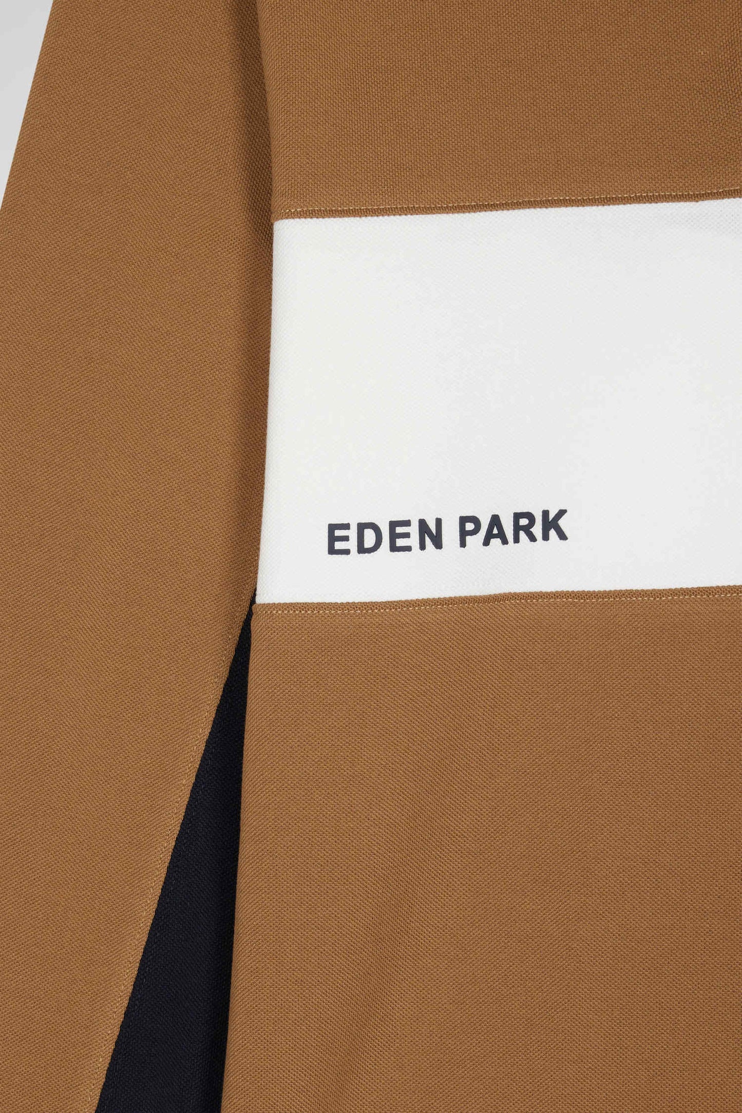 Long-sleeved colorblock polo shirt in hazelnut cotton piqué, regular fit