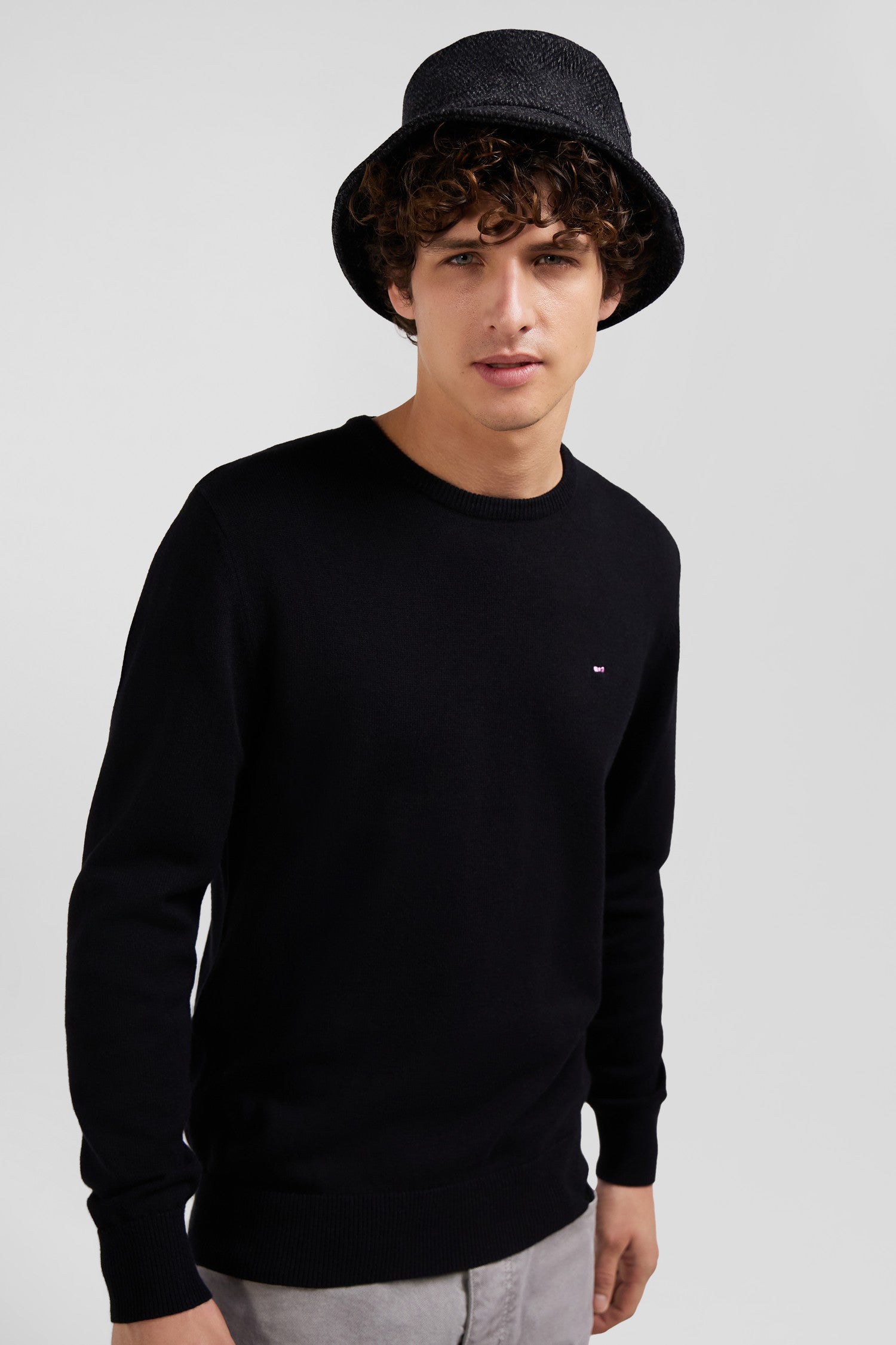 Regular black wool and cotton crew neck jumper